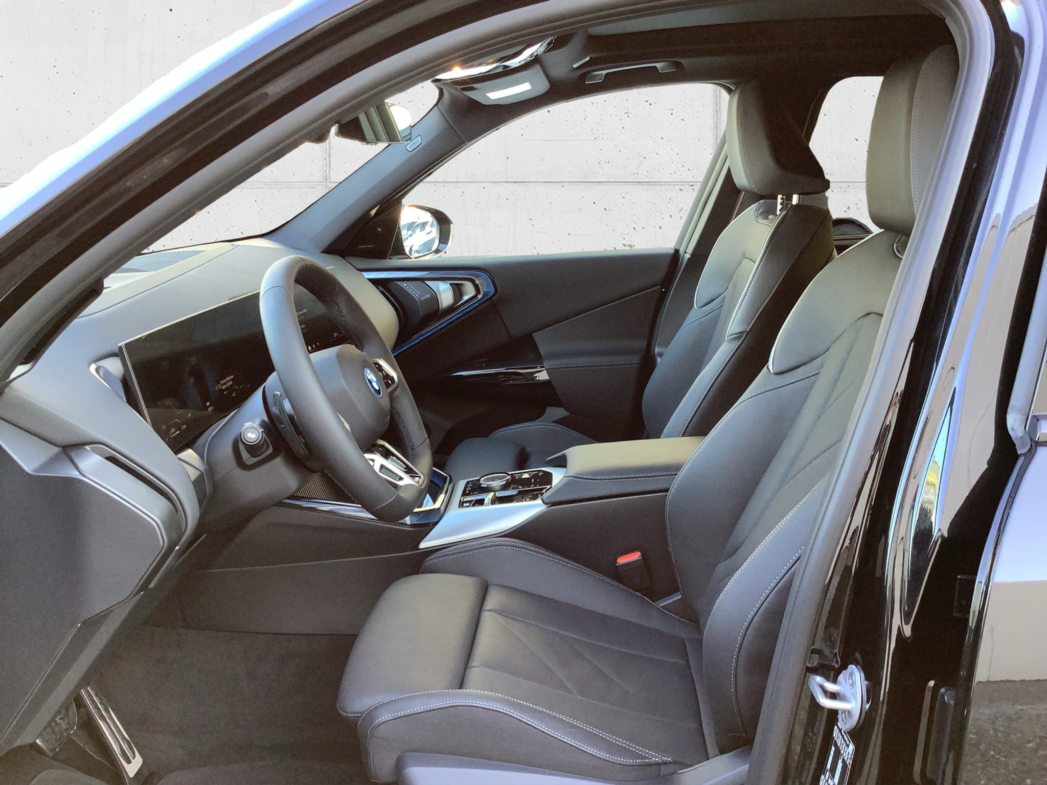 listing desktop thumbnail image 11