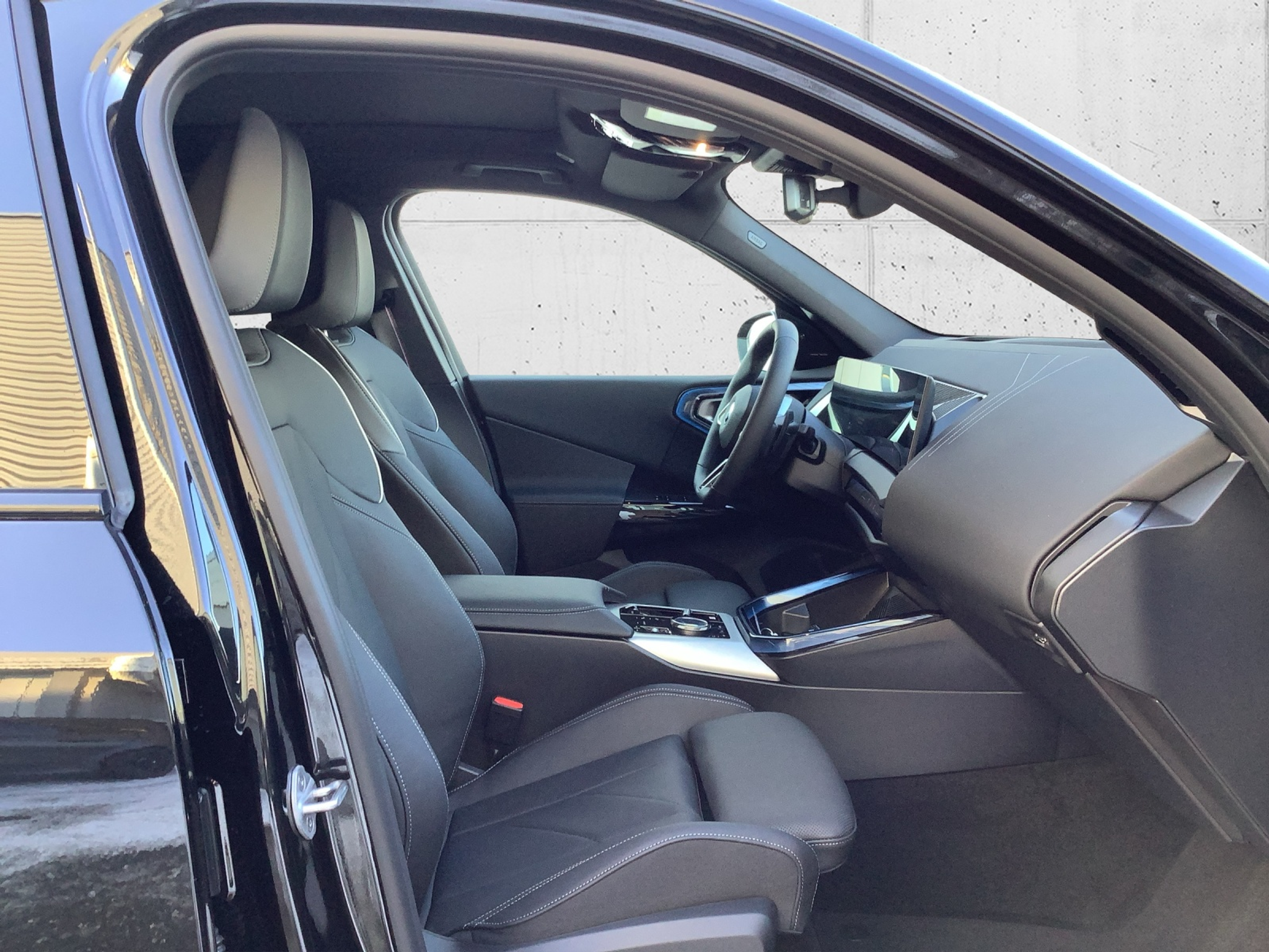 listing desktop thumbnail image 17