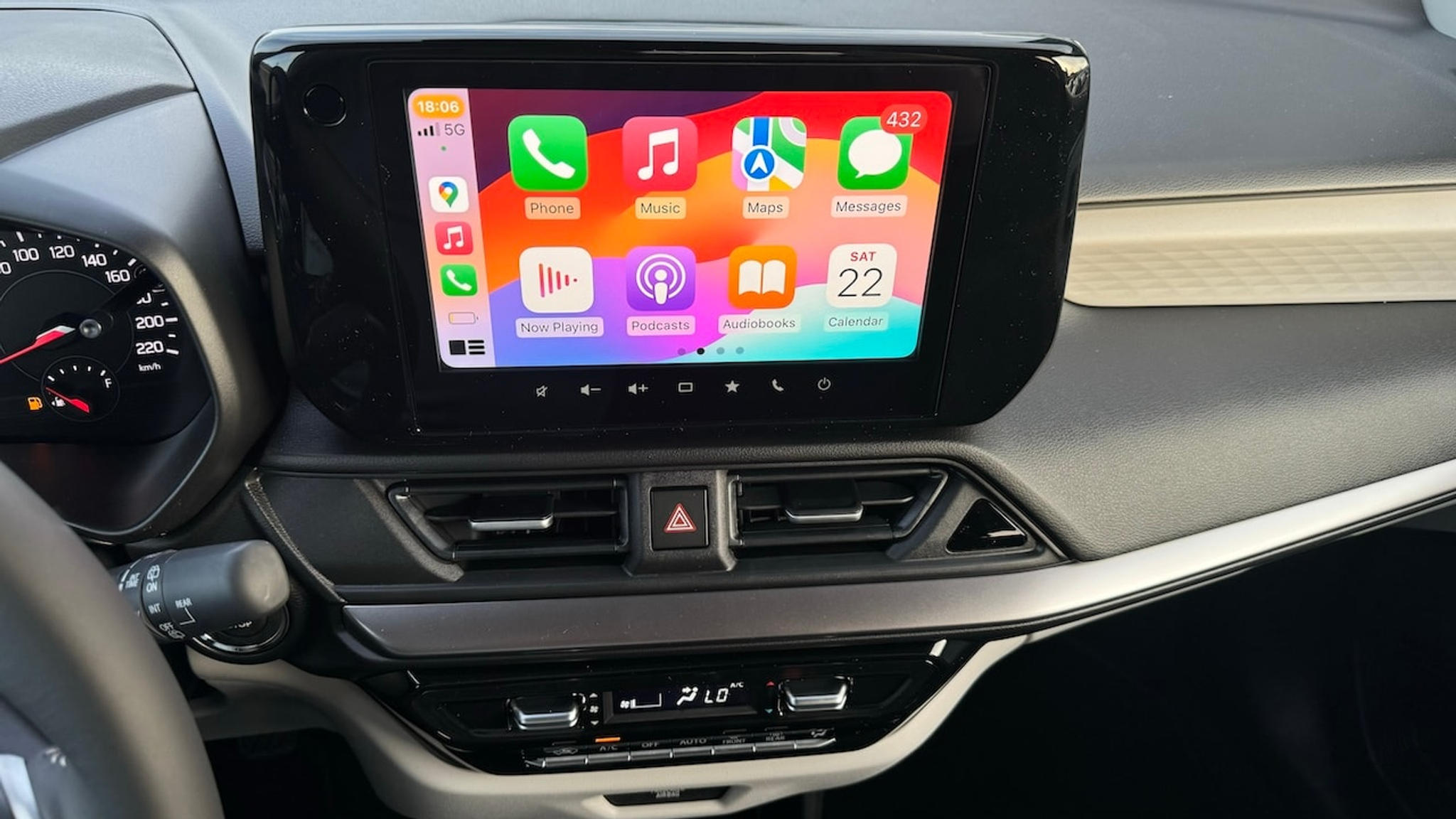 listing desktop thumbnail image 17