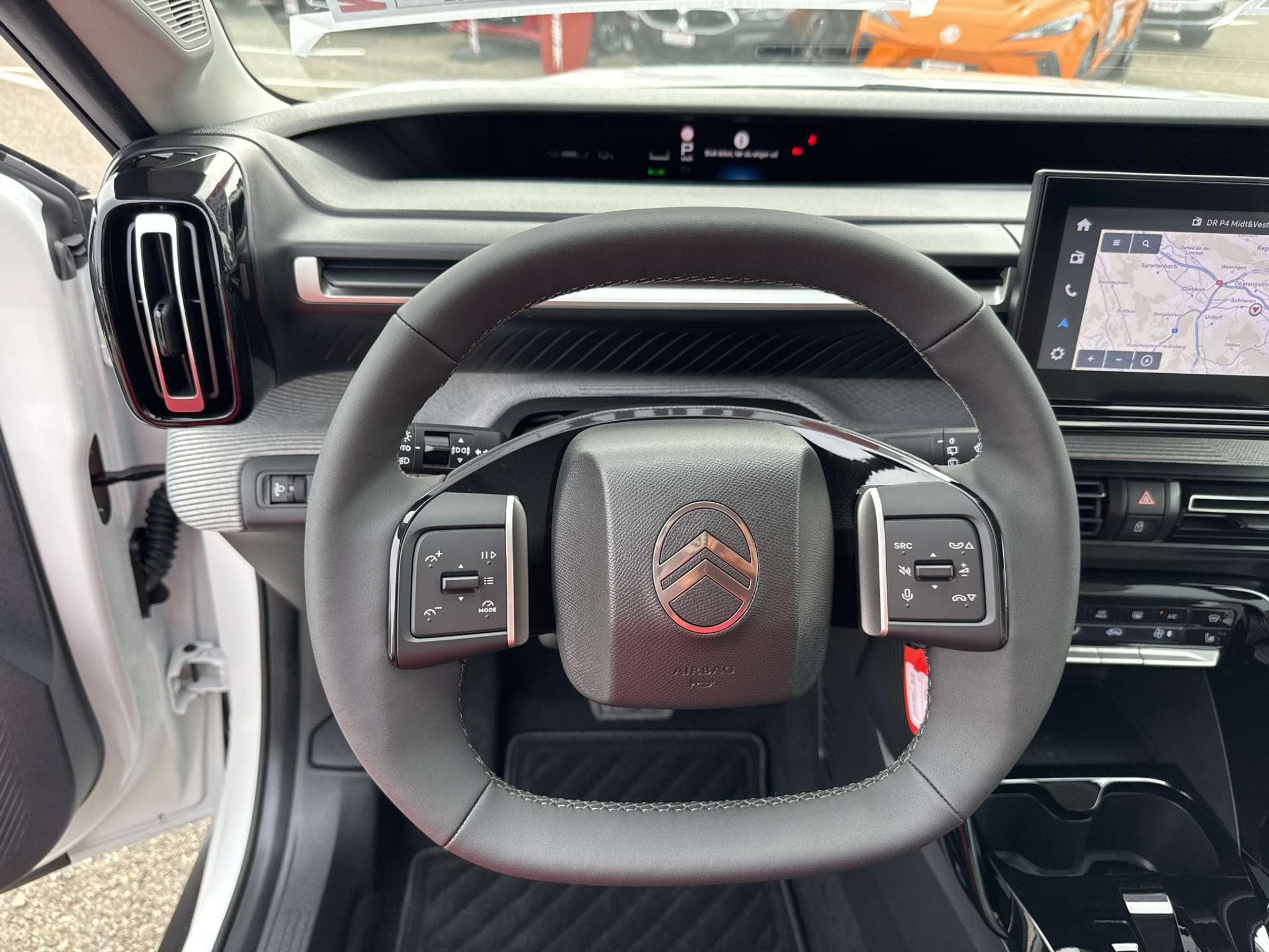 listing desktop thumbnail image 14