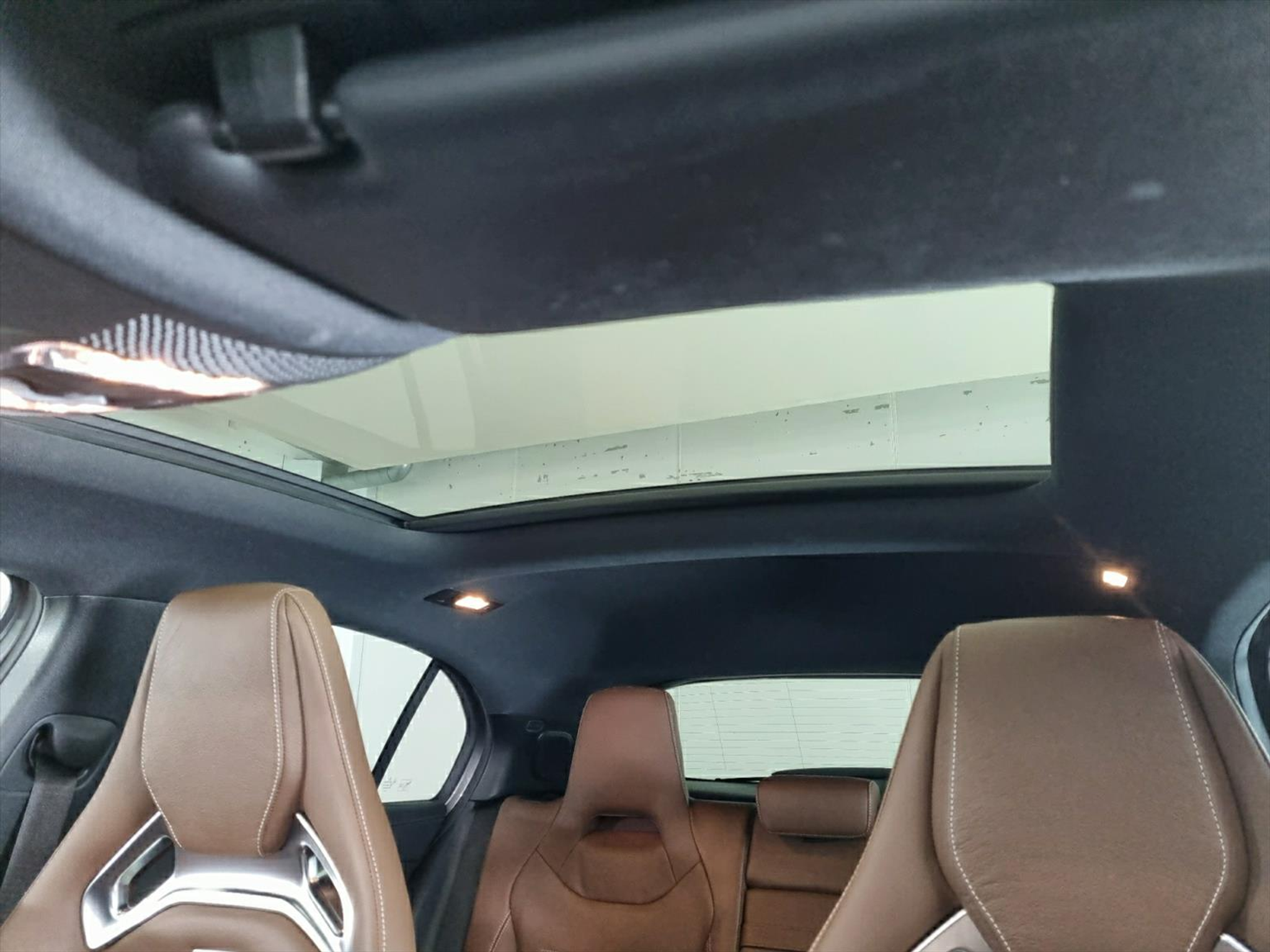 listing desktop thumbnail image 11