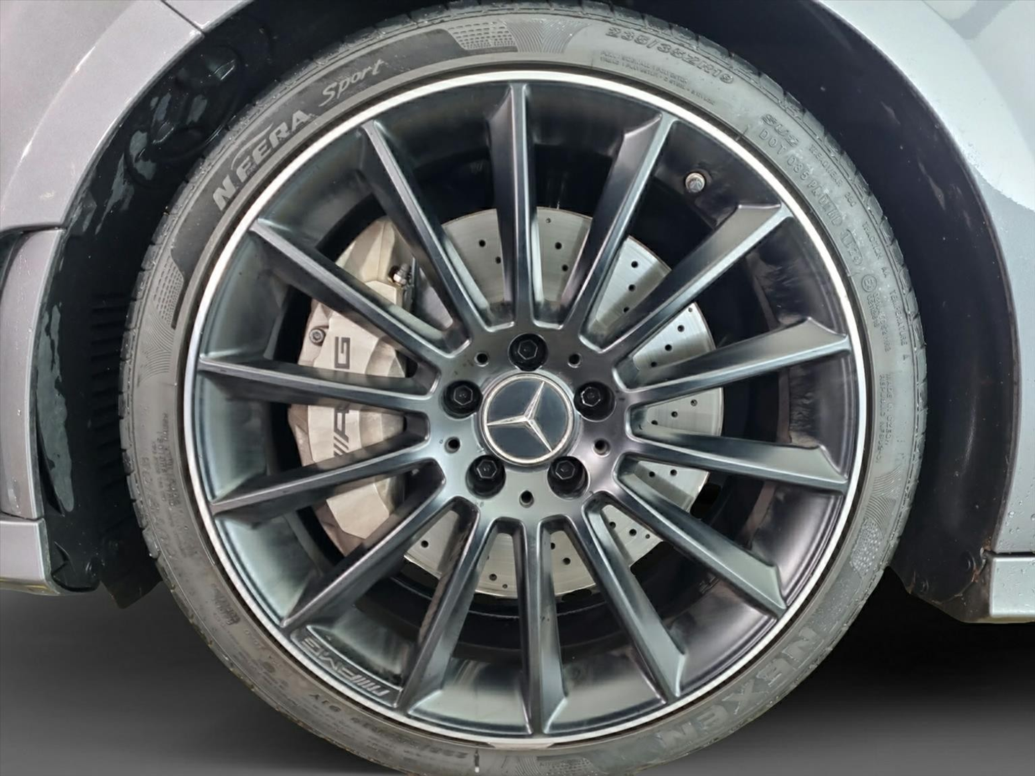 listing desktop thumbnail image 15