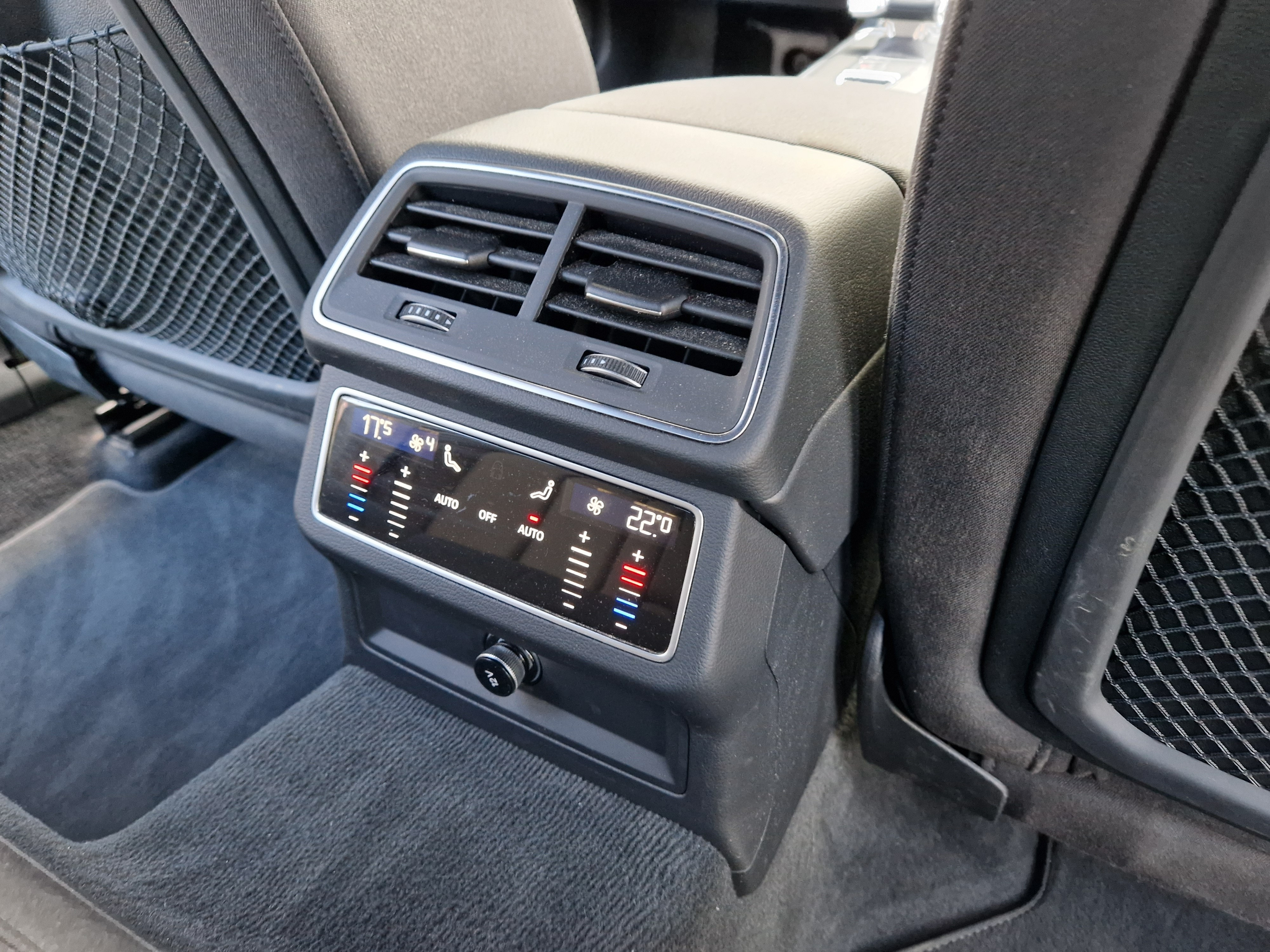 listing desktop thumbnail image 14