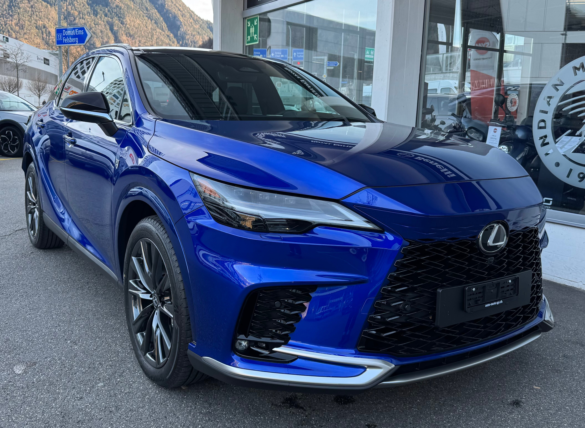 listing desktop thumbnail image 0