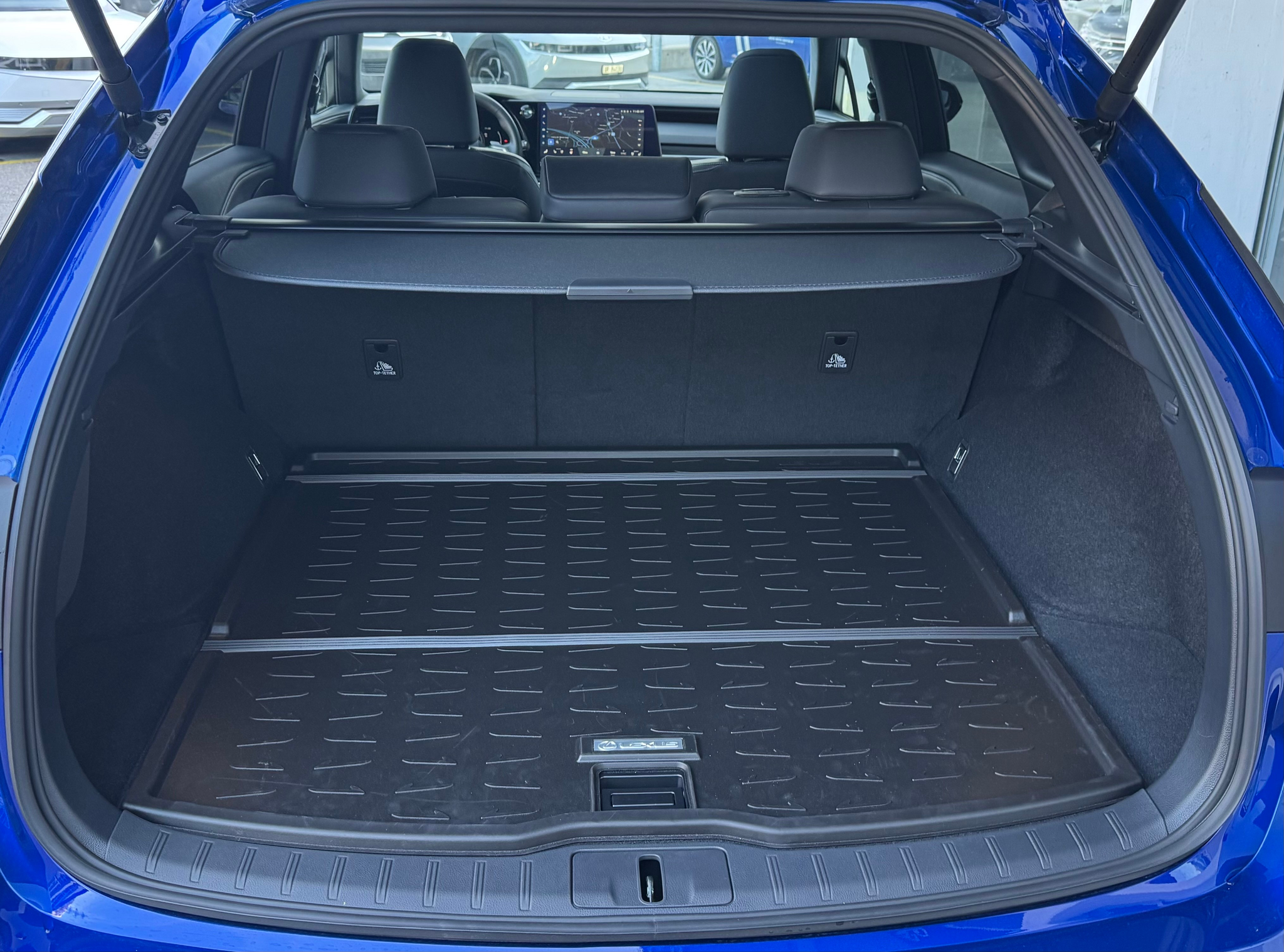 listing desktop thumbnail image 10