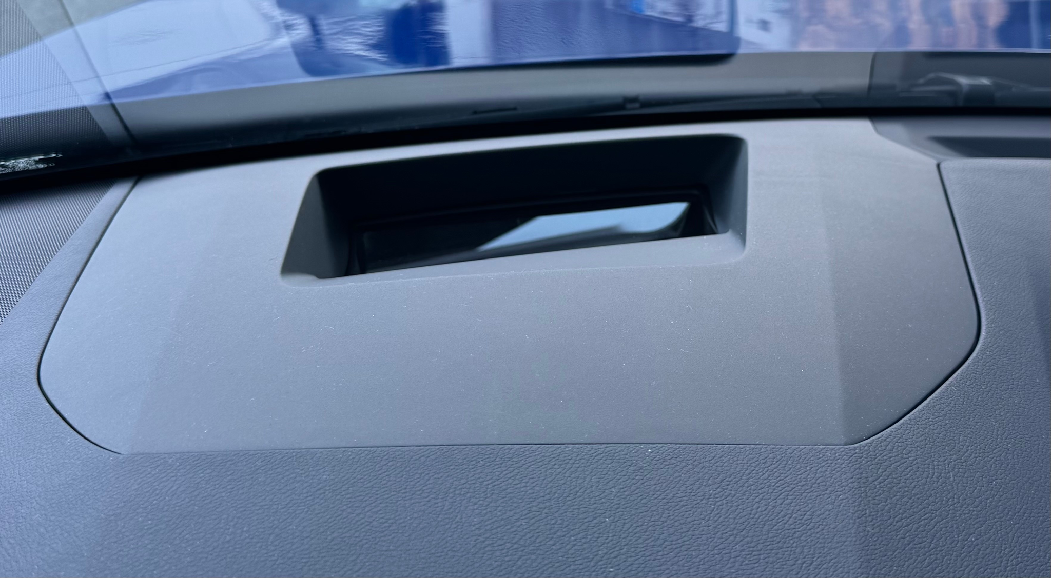 listing desktop thumbnail image 13