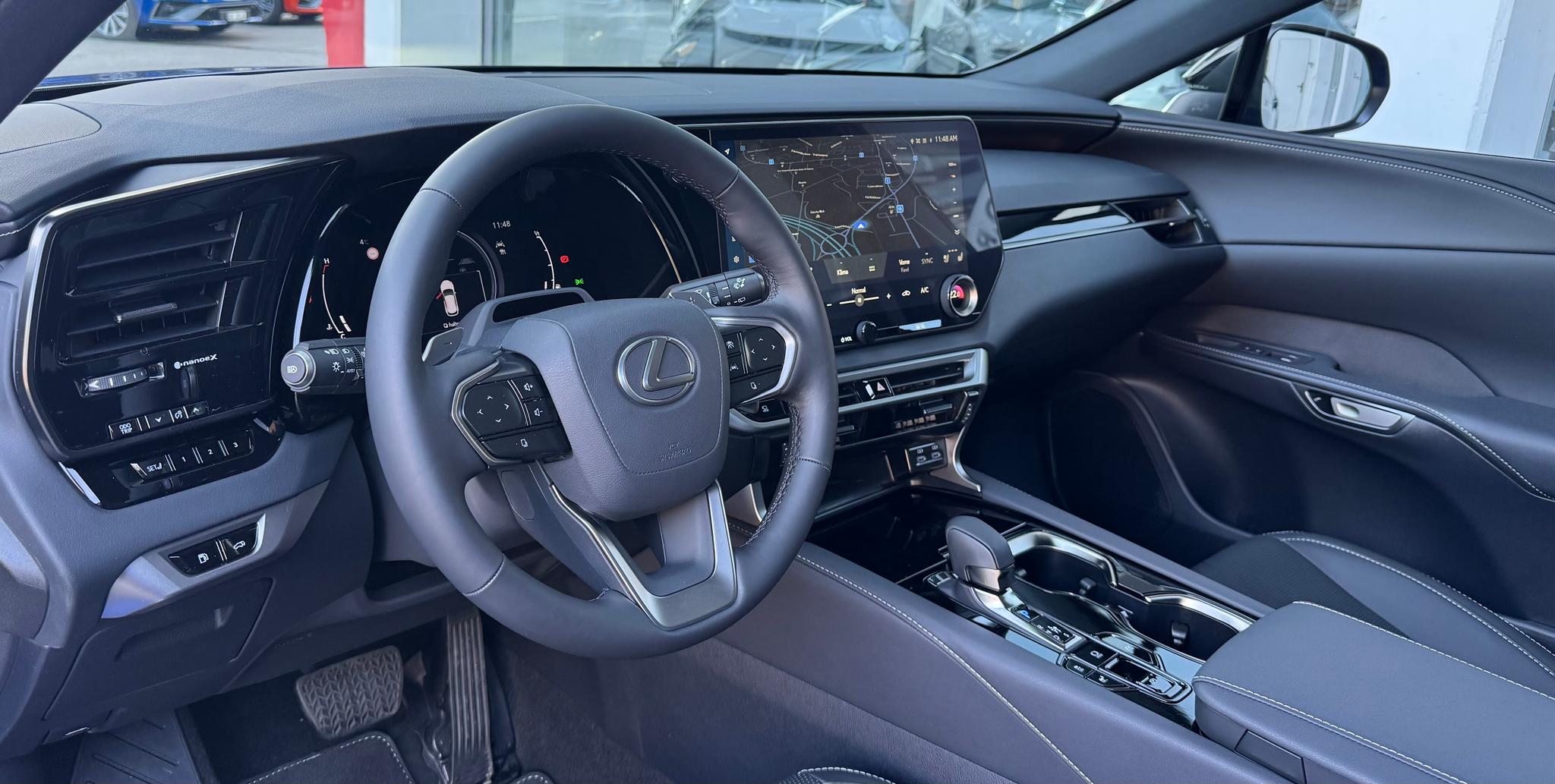 listing desktop thumbnail image 6