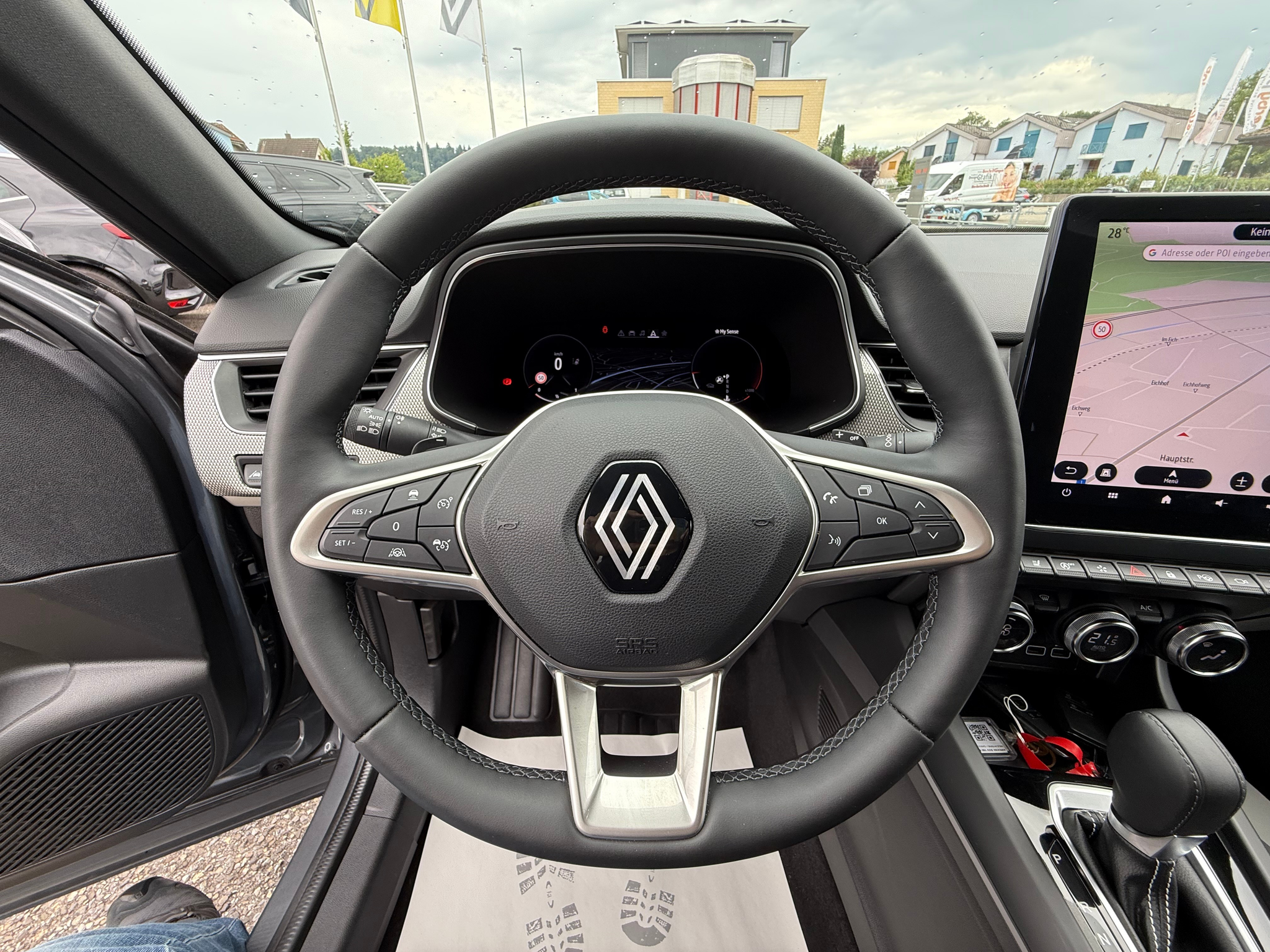 listing desktop thumbnail image 14