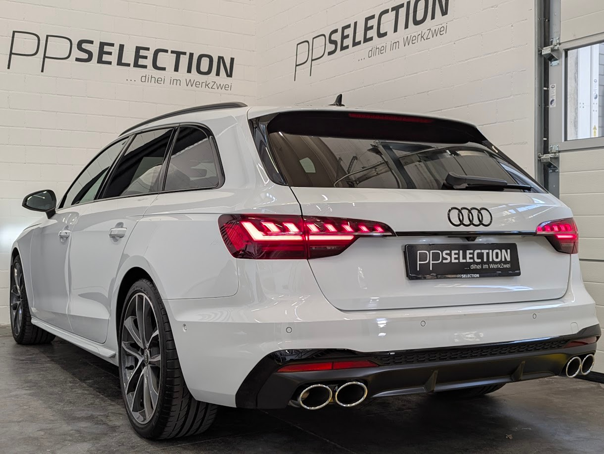 car-image-15