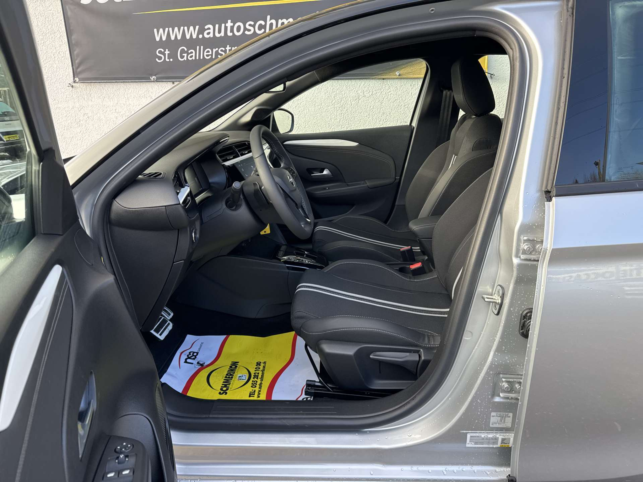 listing desktop thumbnail image 6