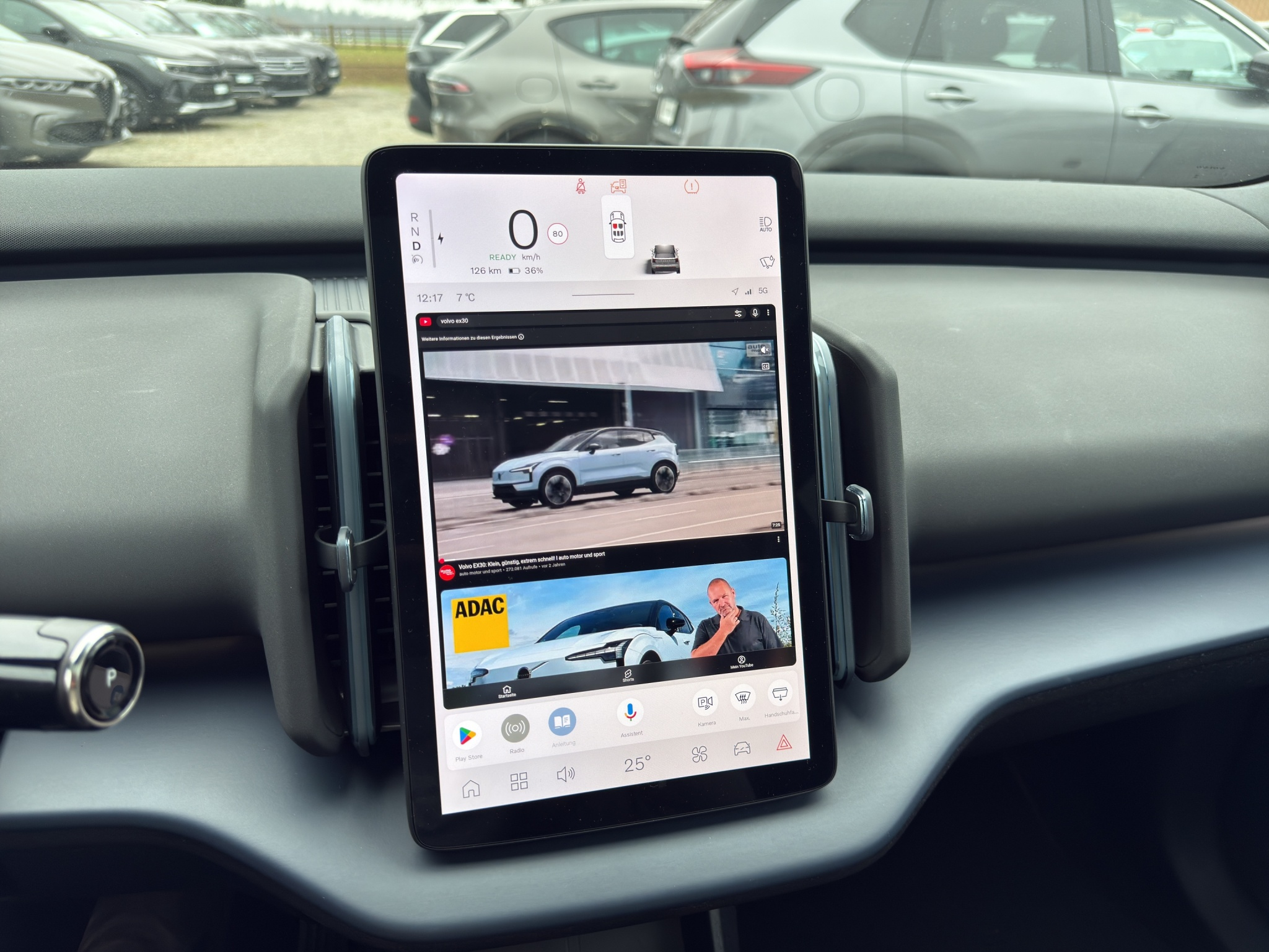 listing desktop thumbnail image 27