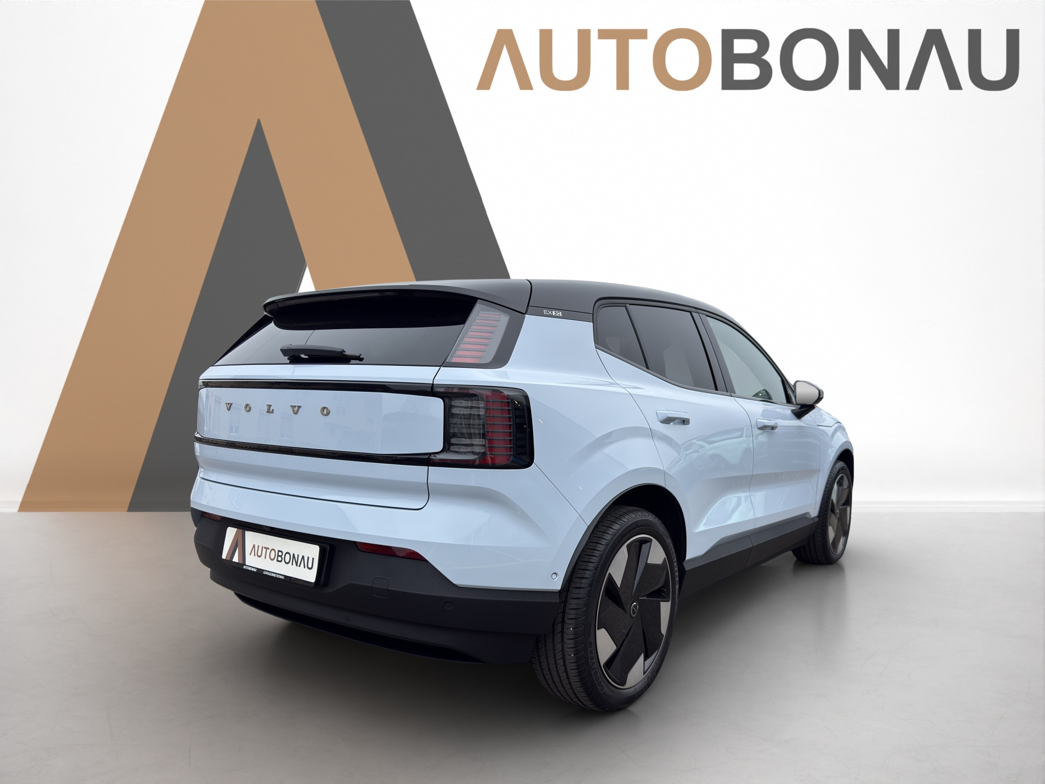 listing desktop thumbnail image 4