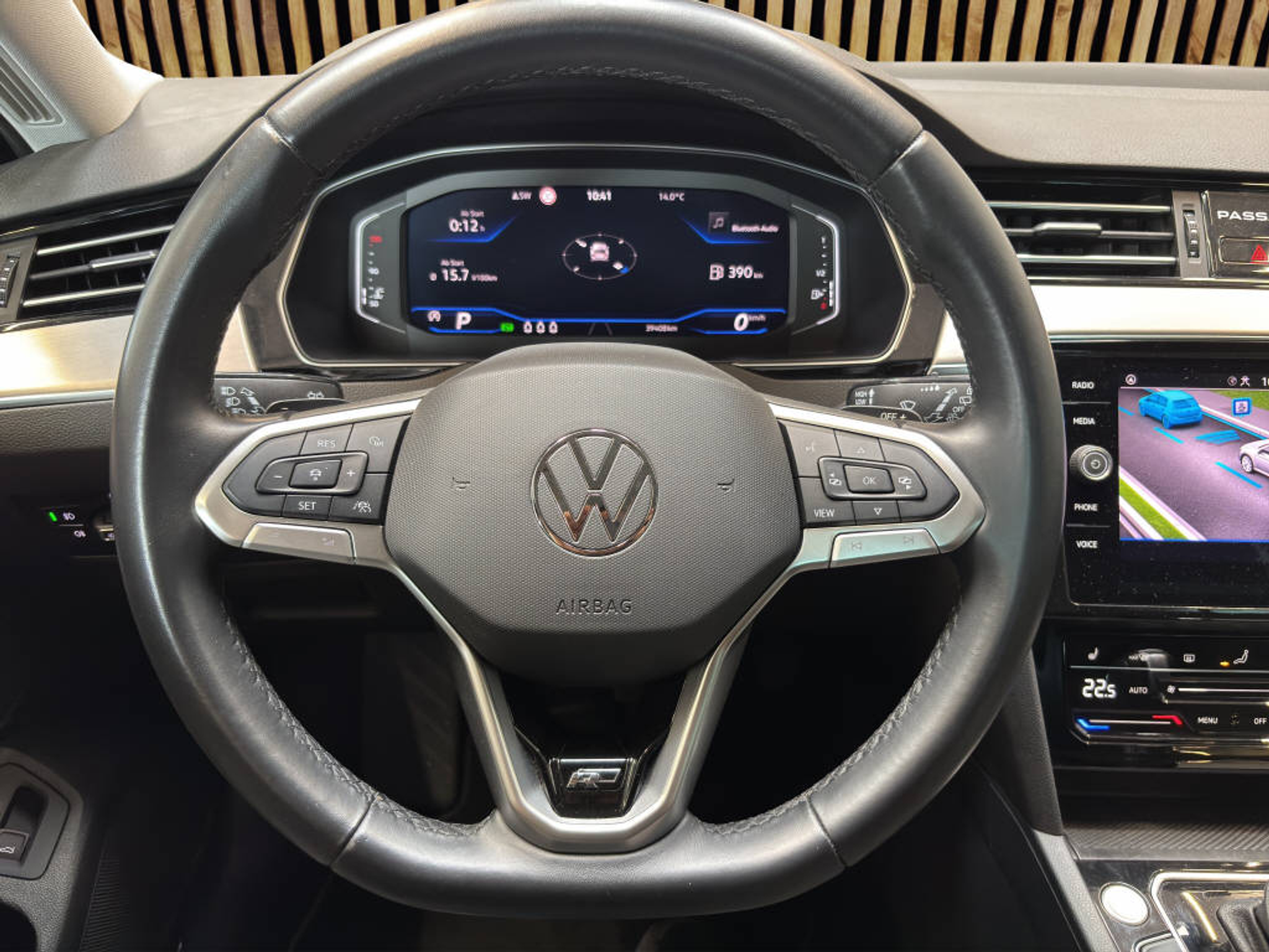 listing desktop thumbnail image 8