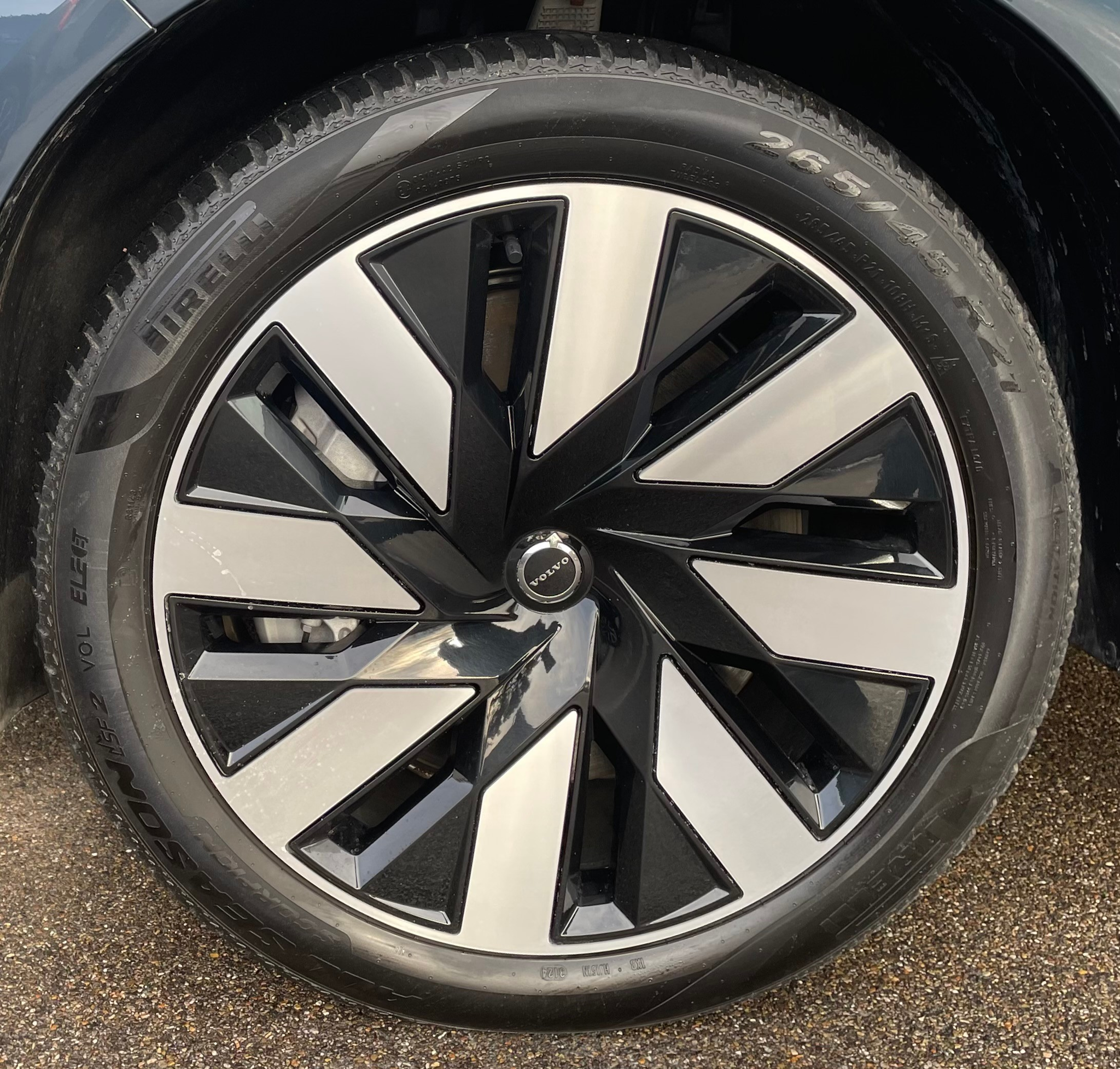 listing desktop thumbnail image 10