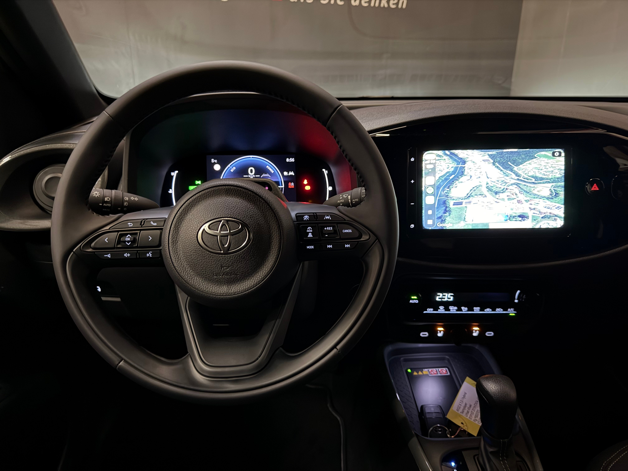 listing desktop thumbnail image 15