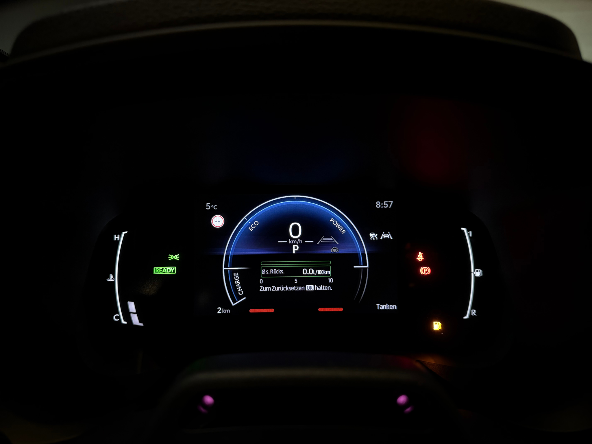 listing desktop thumbnail image 22