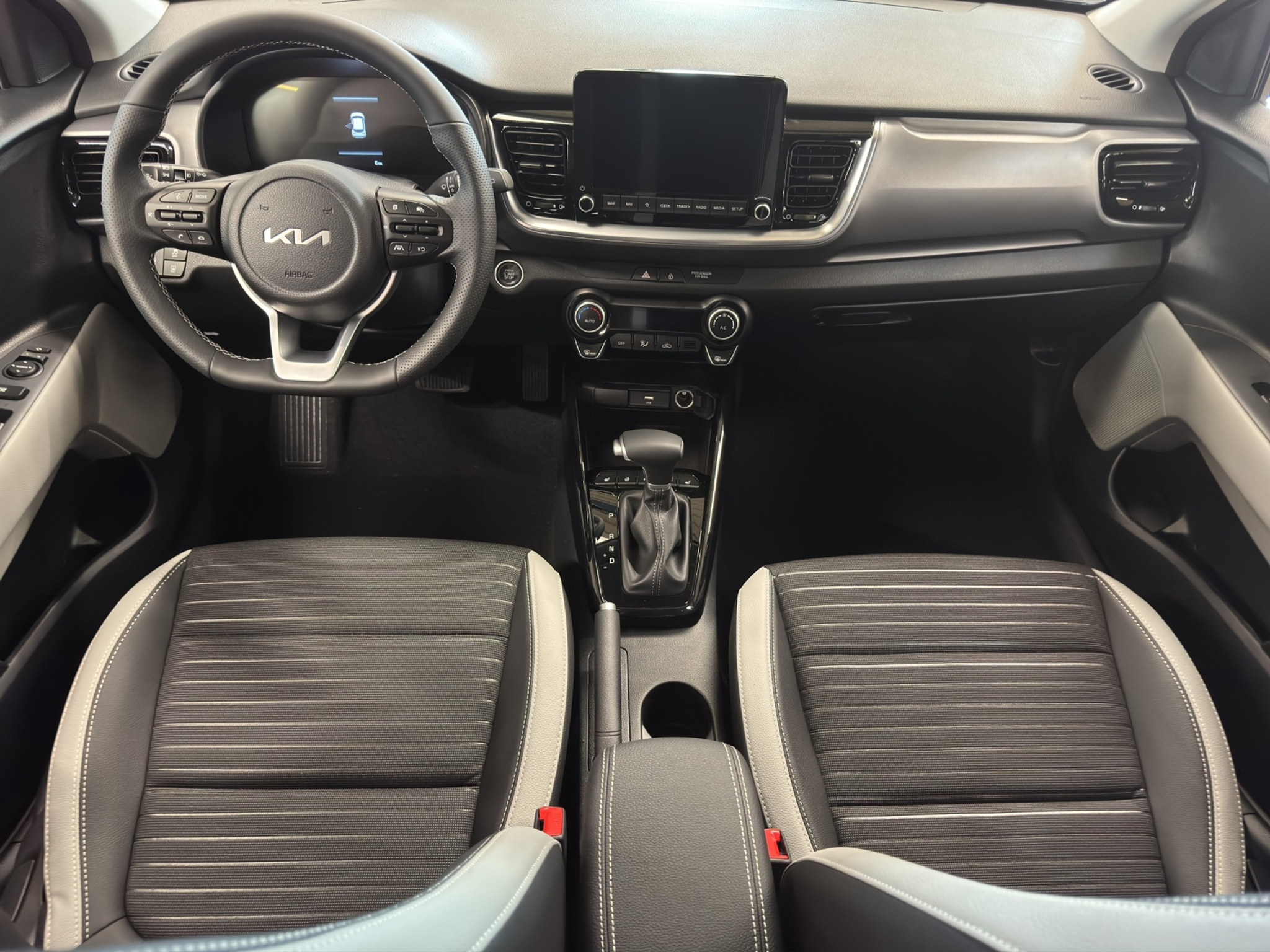 listing desktop thumbnail image 10