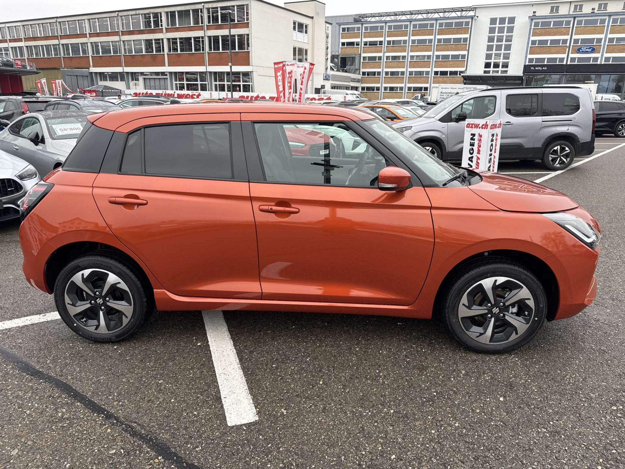 listing desktop thumbnail image 9