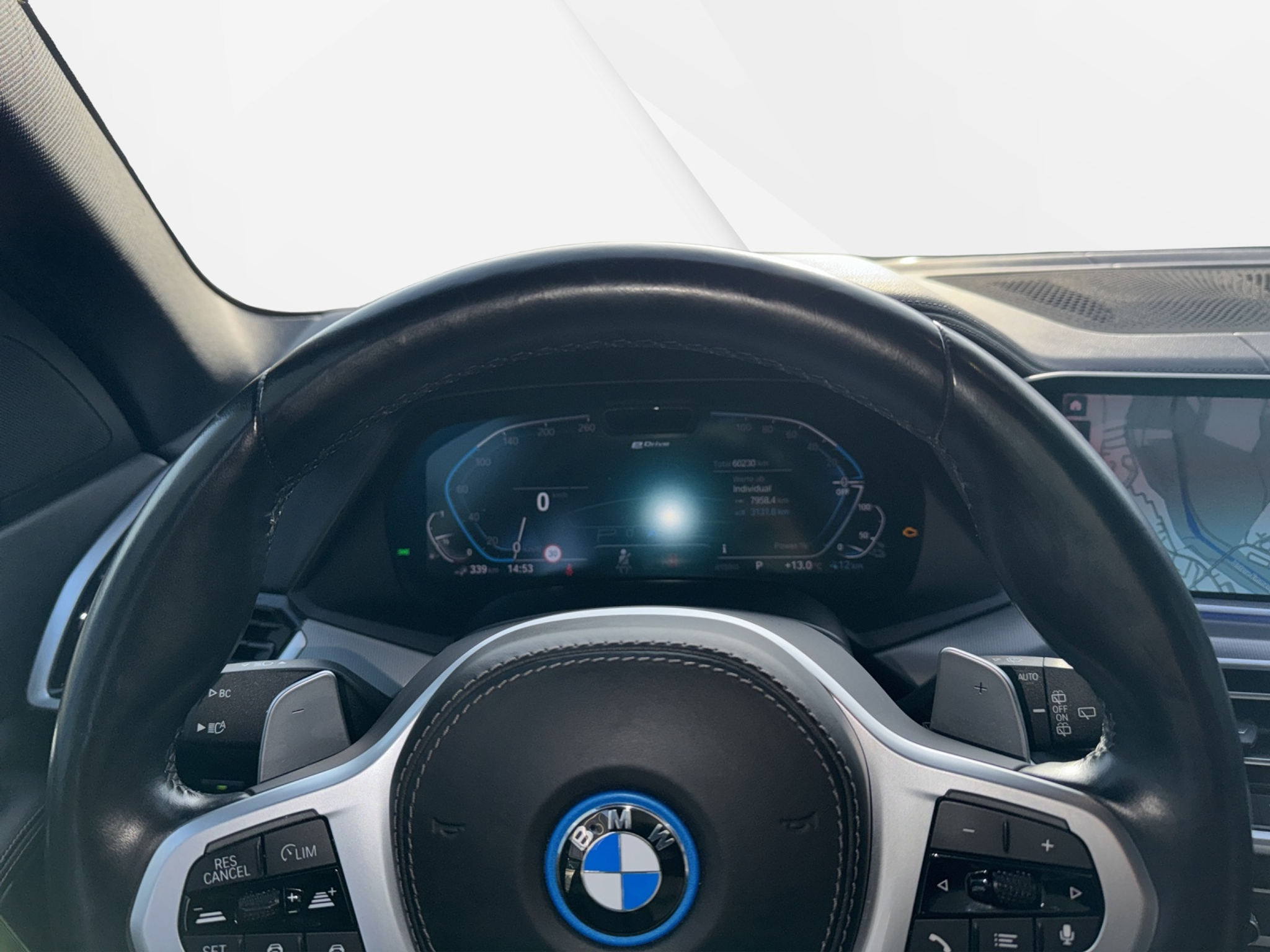 listing desktop thumbnail image 14