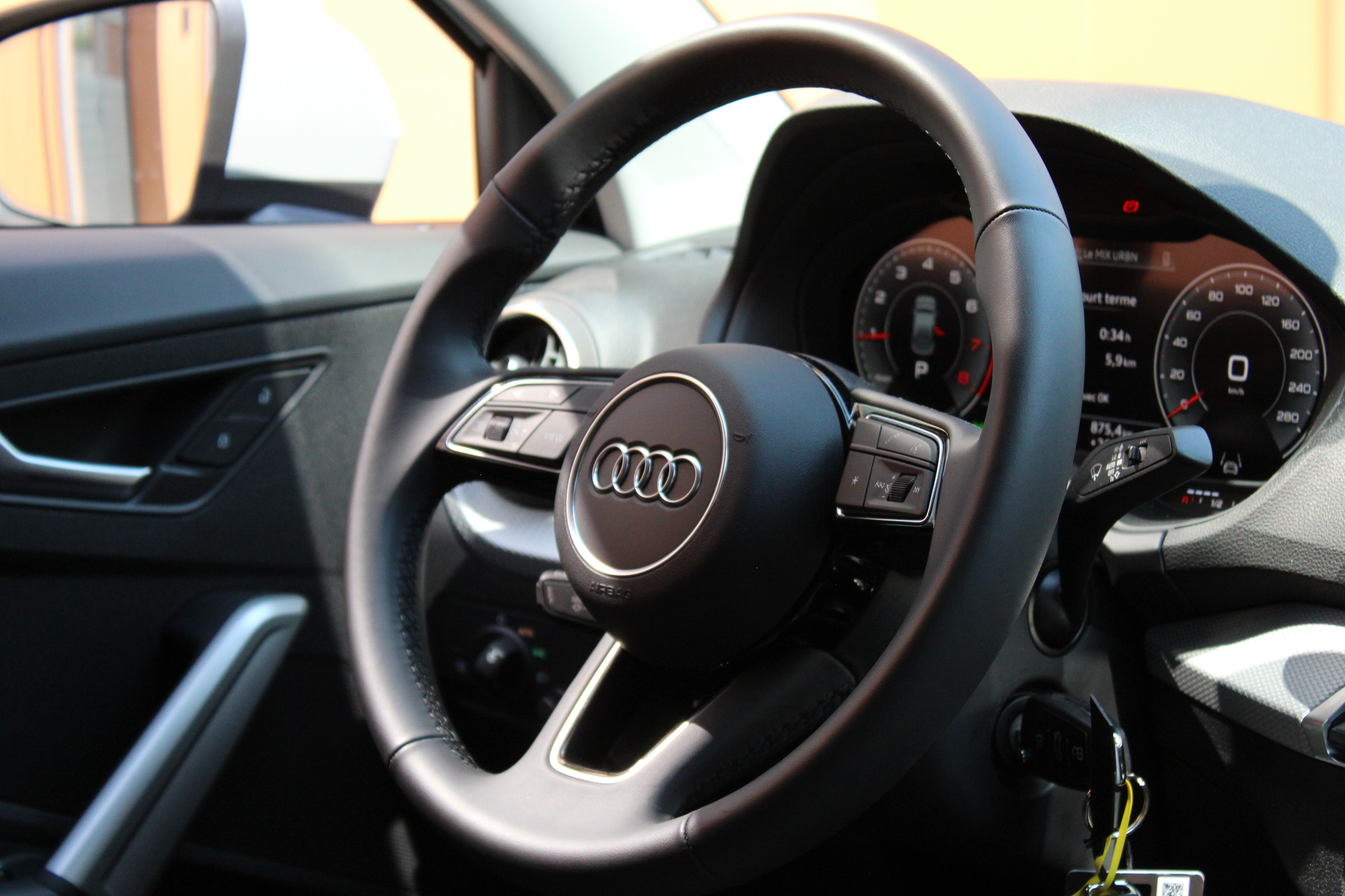 listing desktop thumbnail image 9