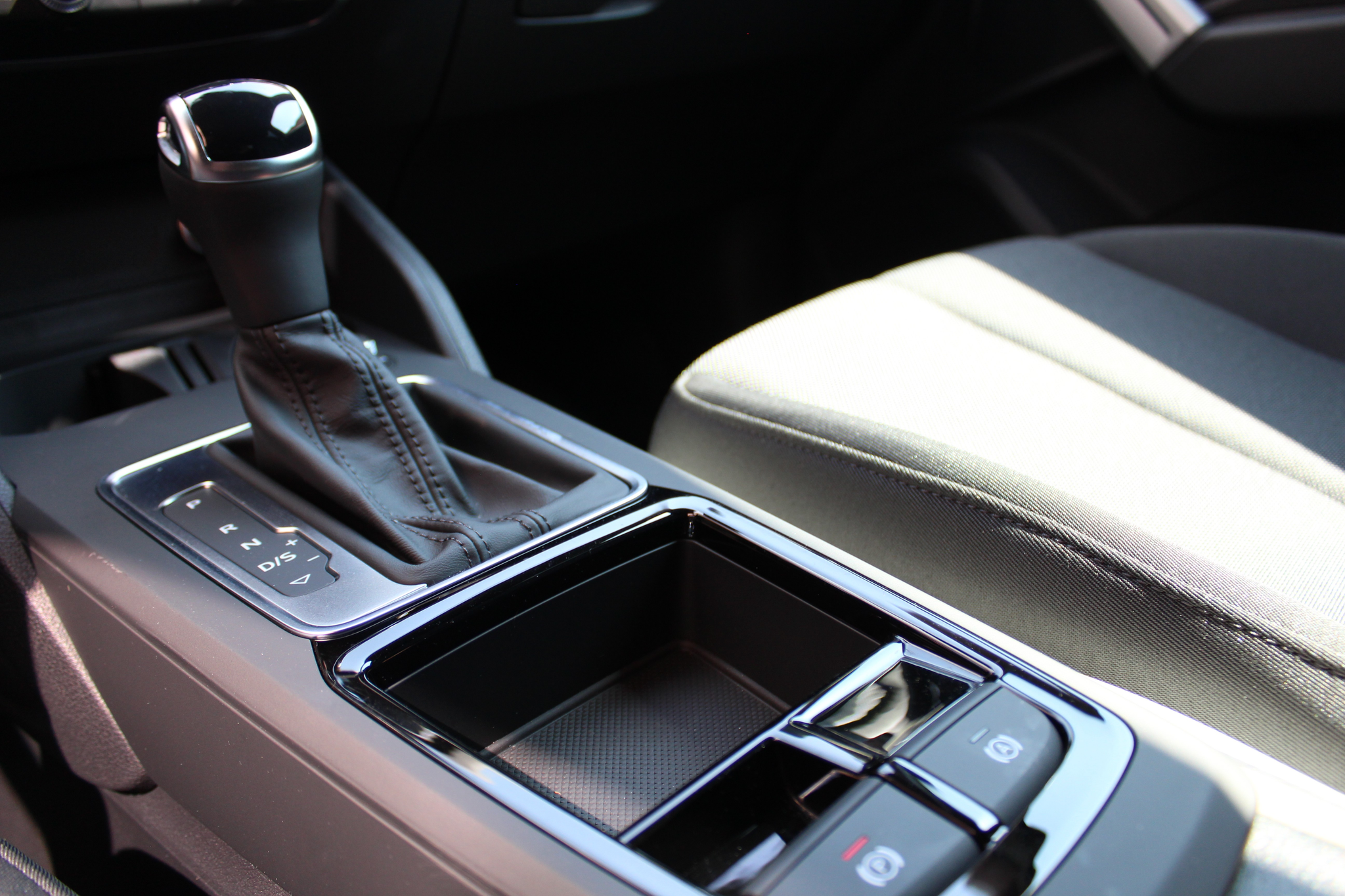 listing desktop thumbnail image 14