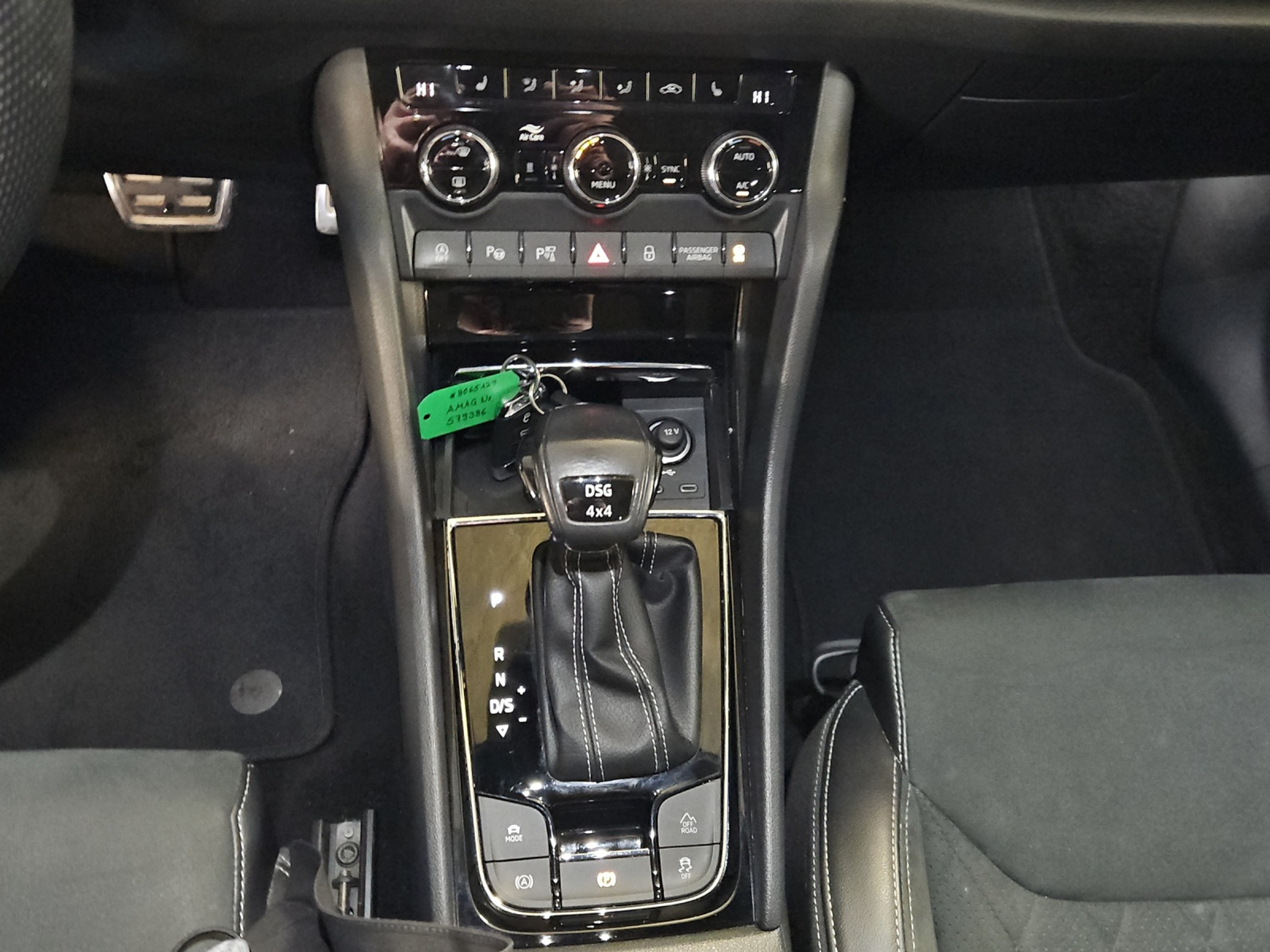 listing desktop thumbnail image 19