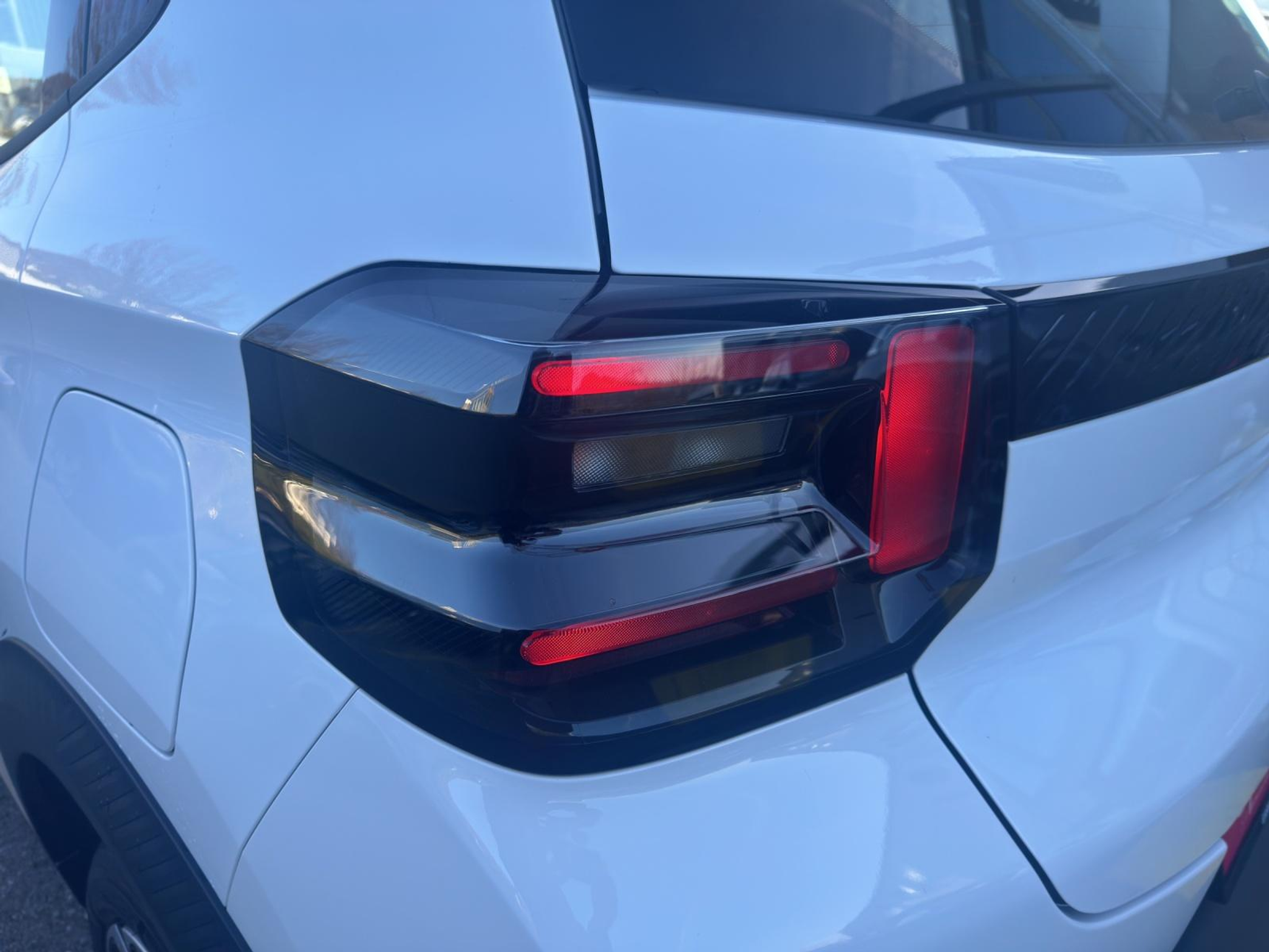 listing desktop thumbnail image 19