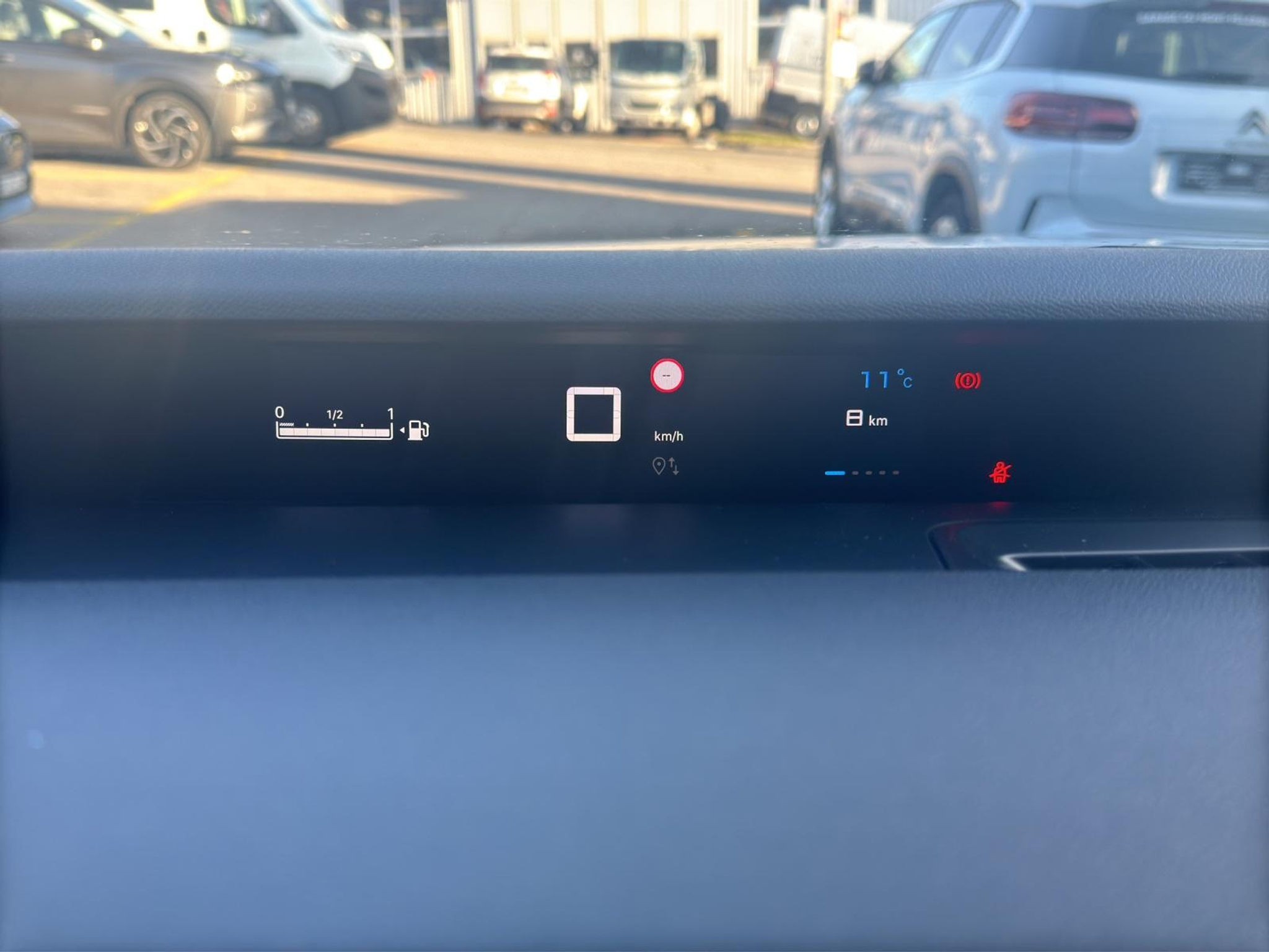 listing desktop thumbnail image 13