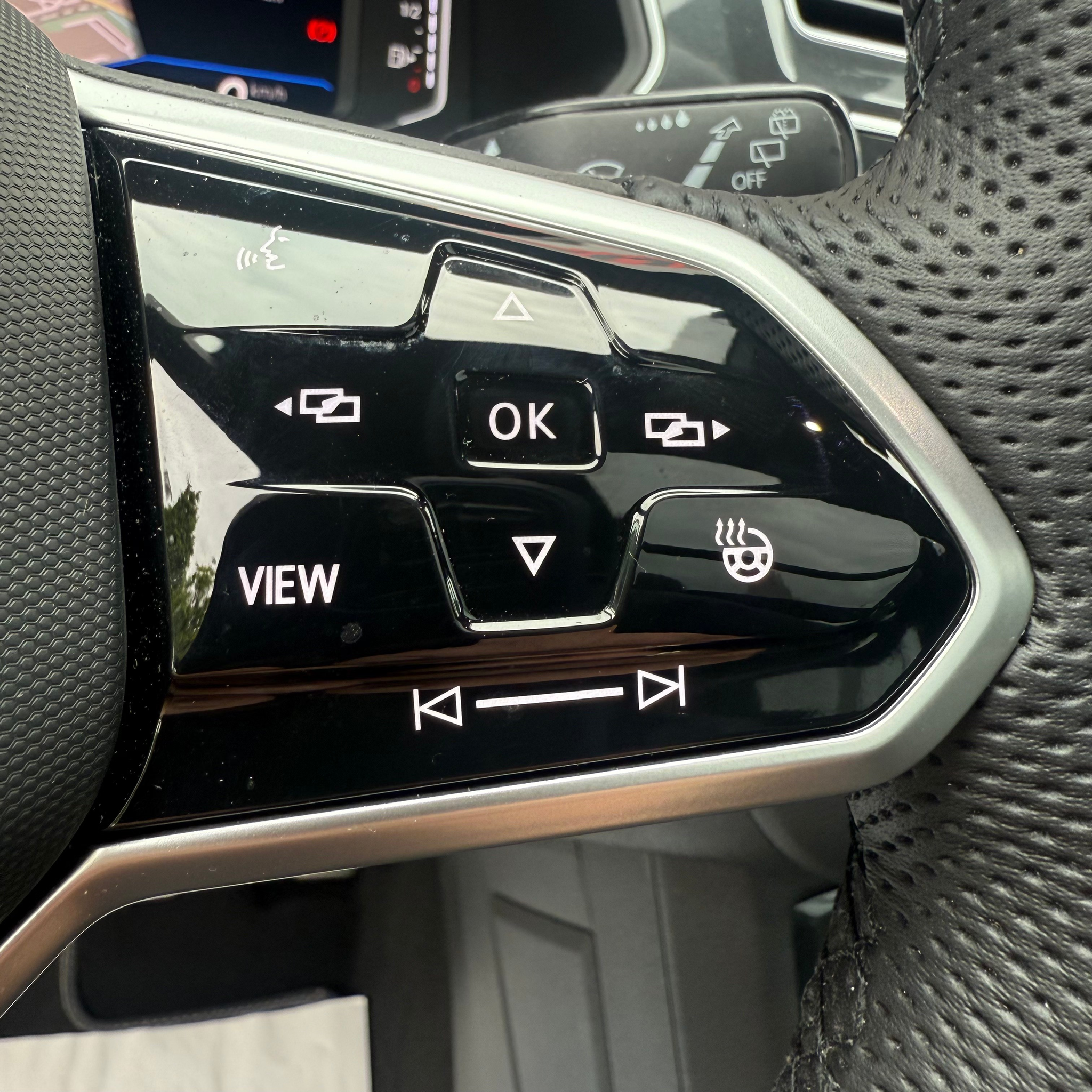 listing desktop thumbnail image 18