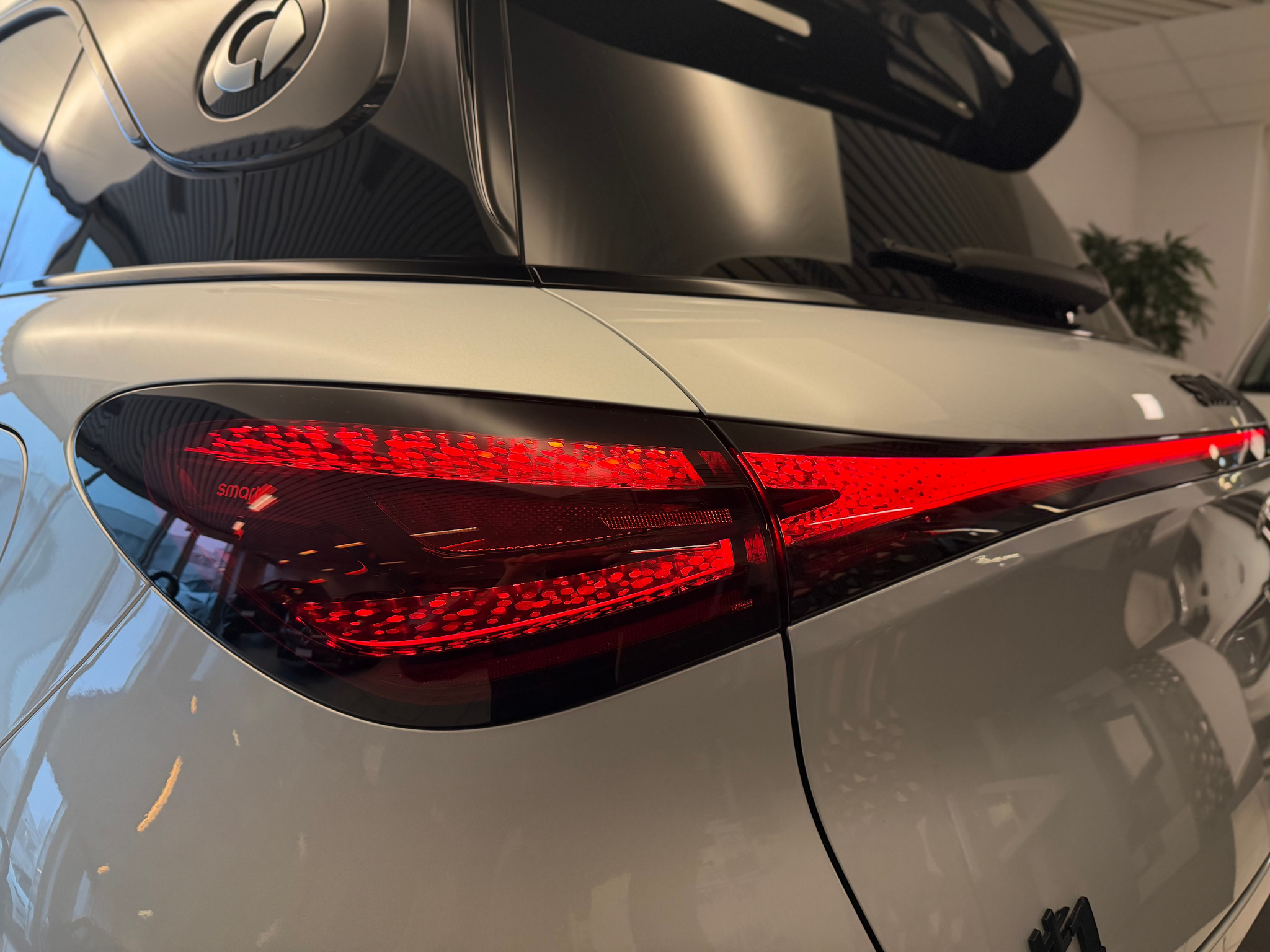 listing desktop thumbnail image 30