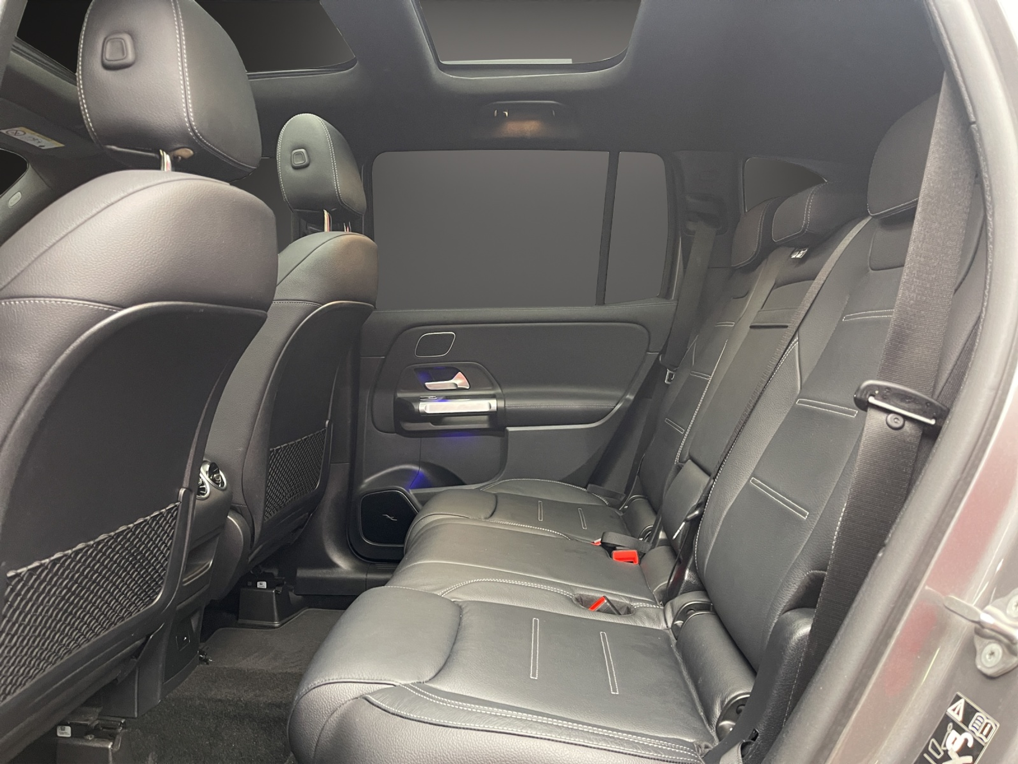 listing desktop thumbnail image 9