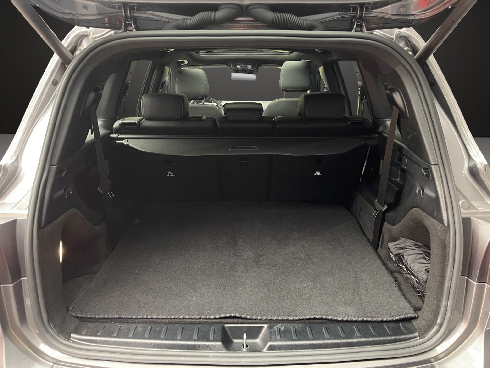 listing desktop thumbnail image 10