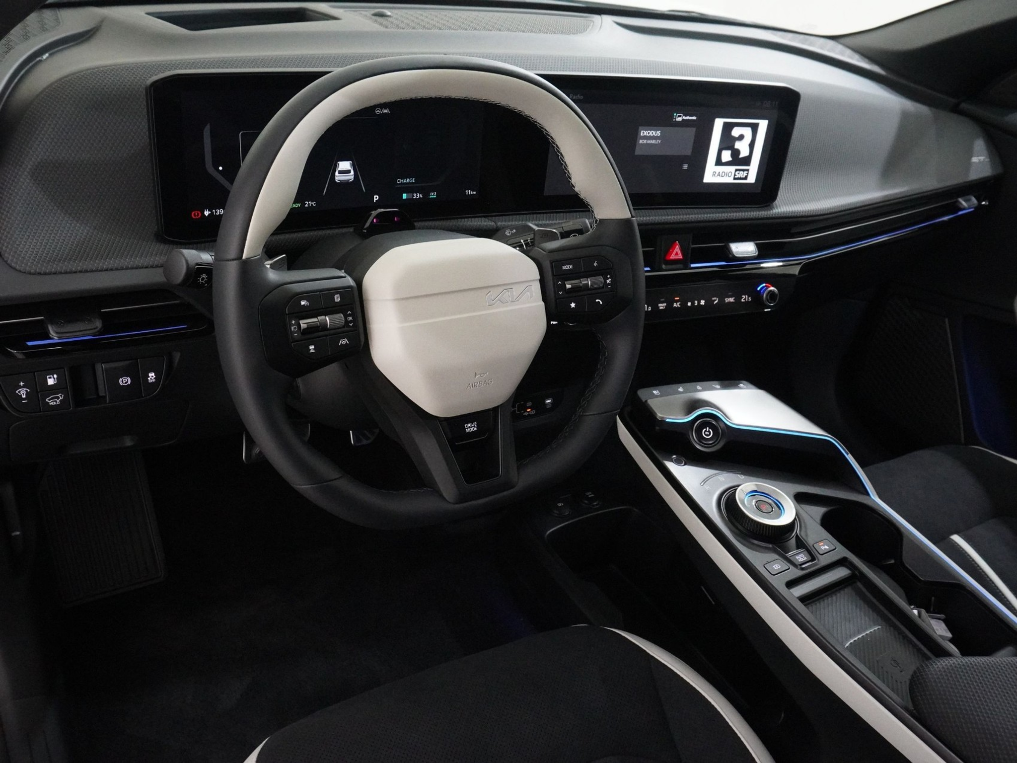 listing desktop thumbnail image 9