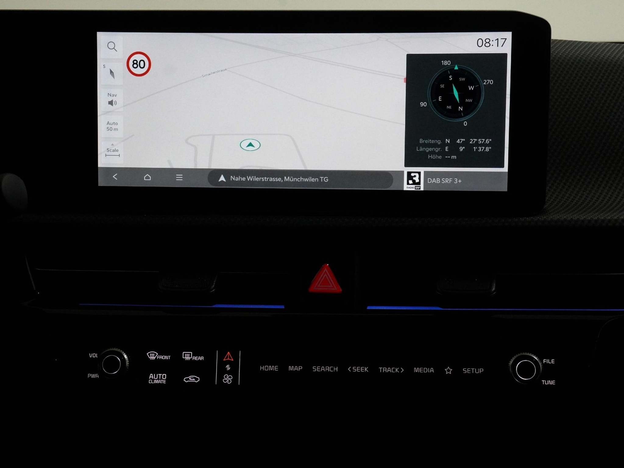 listing desktop thumbnail image 19