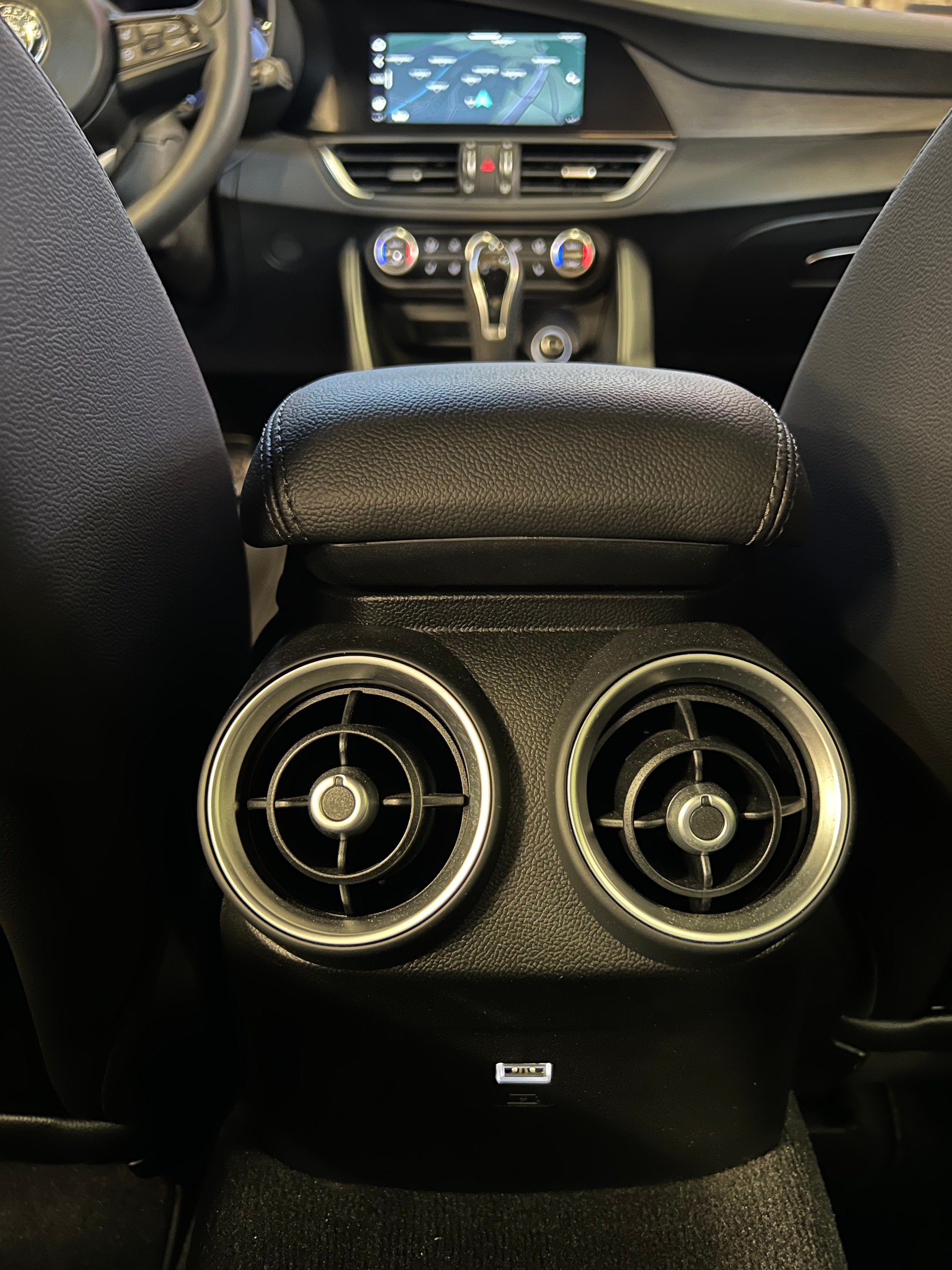 listing desktop thumbnail image 17