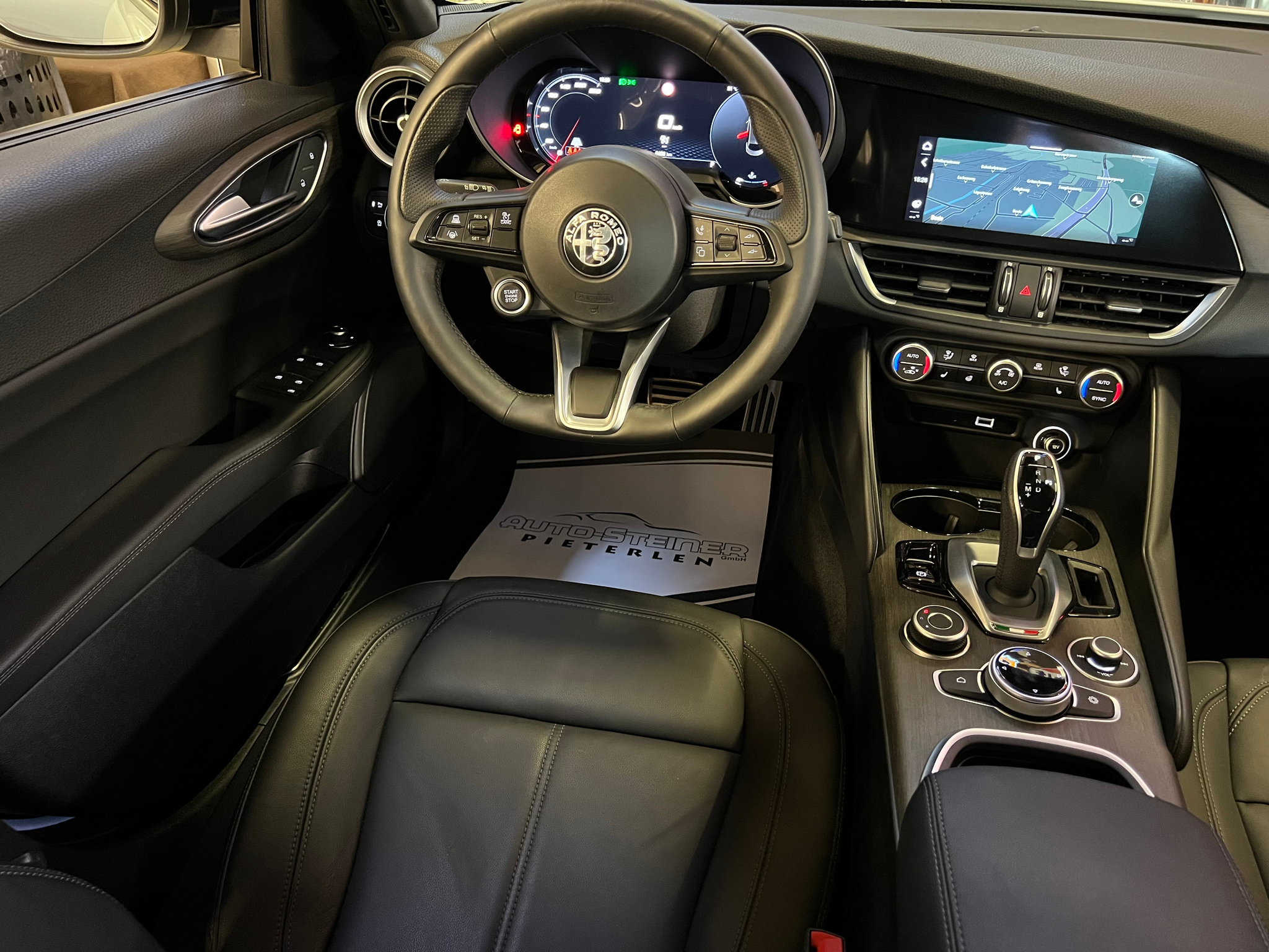 listing desktop thumbnail image 14