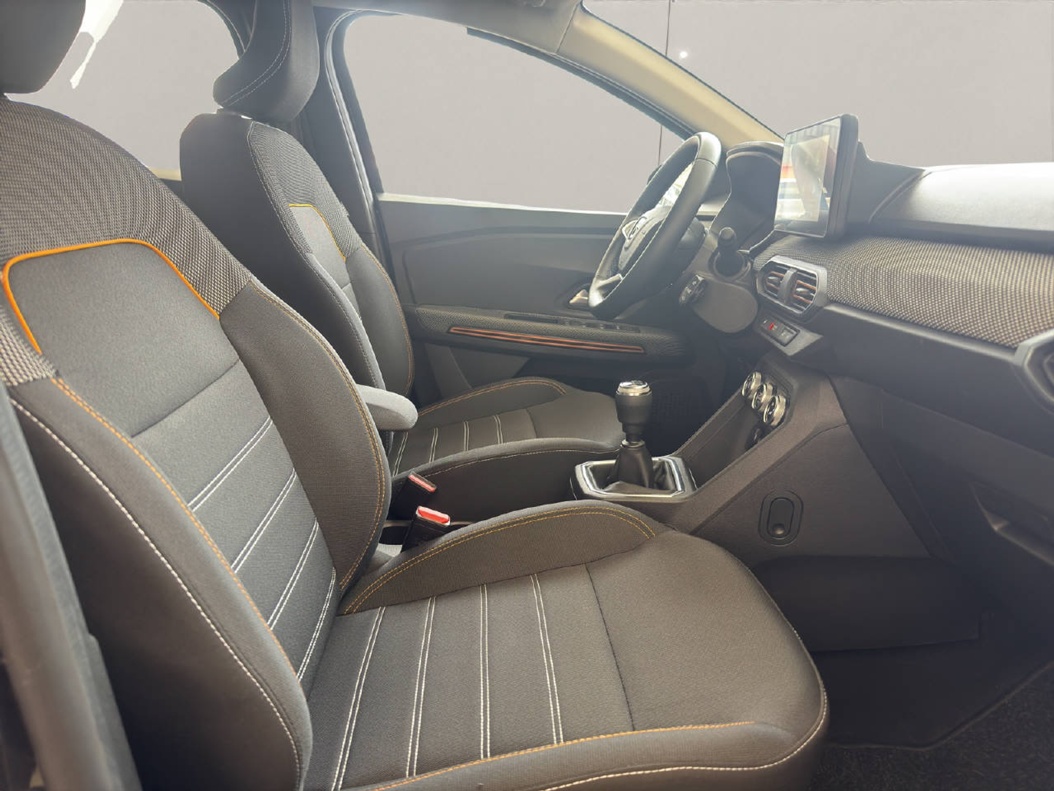 listing desktop thumbnail image 12