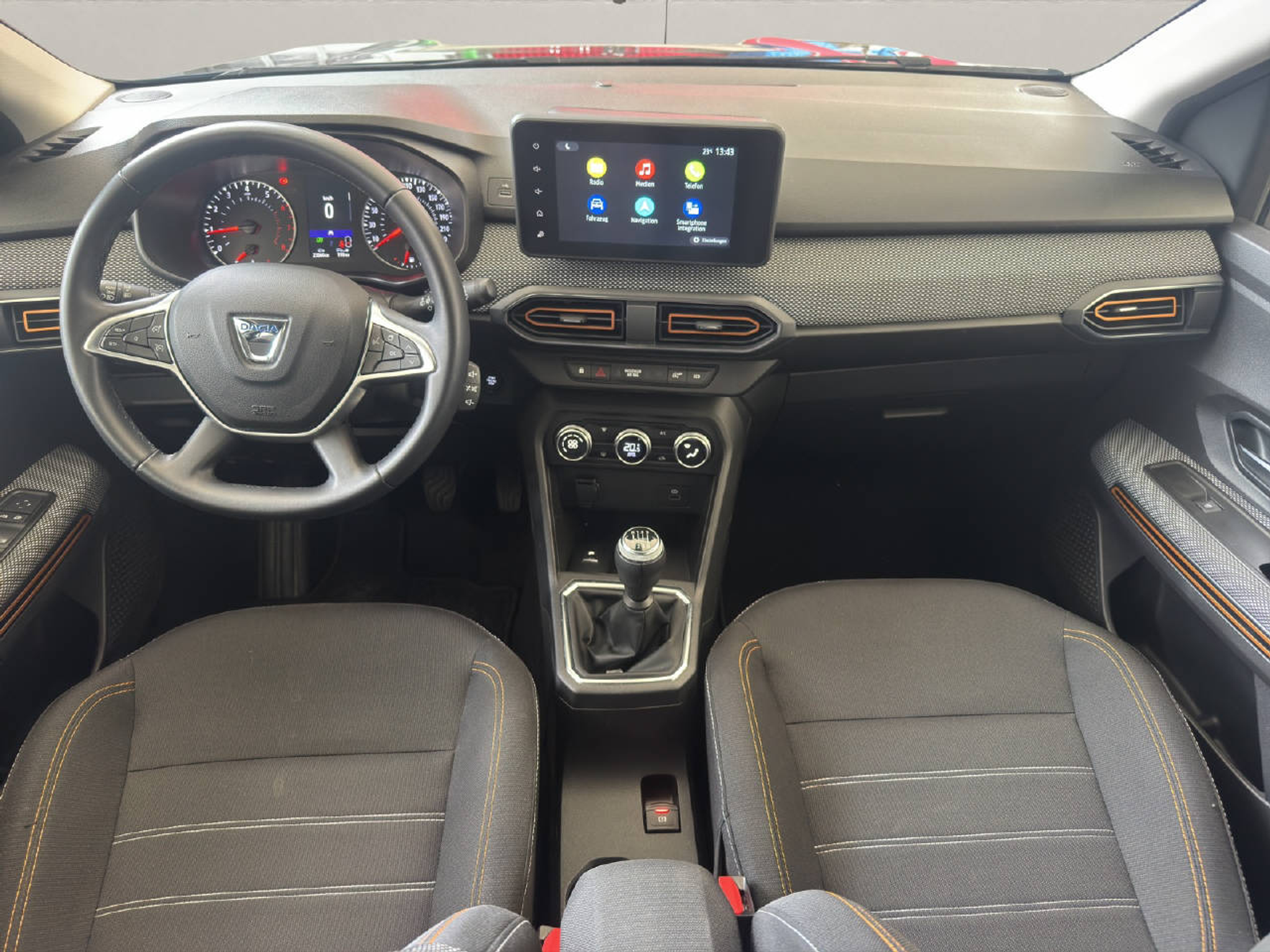 listing desktop thumbnail image 5