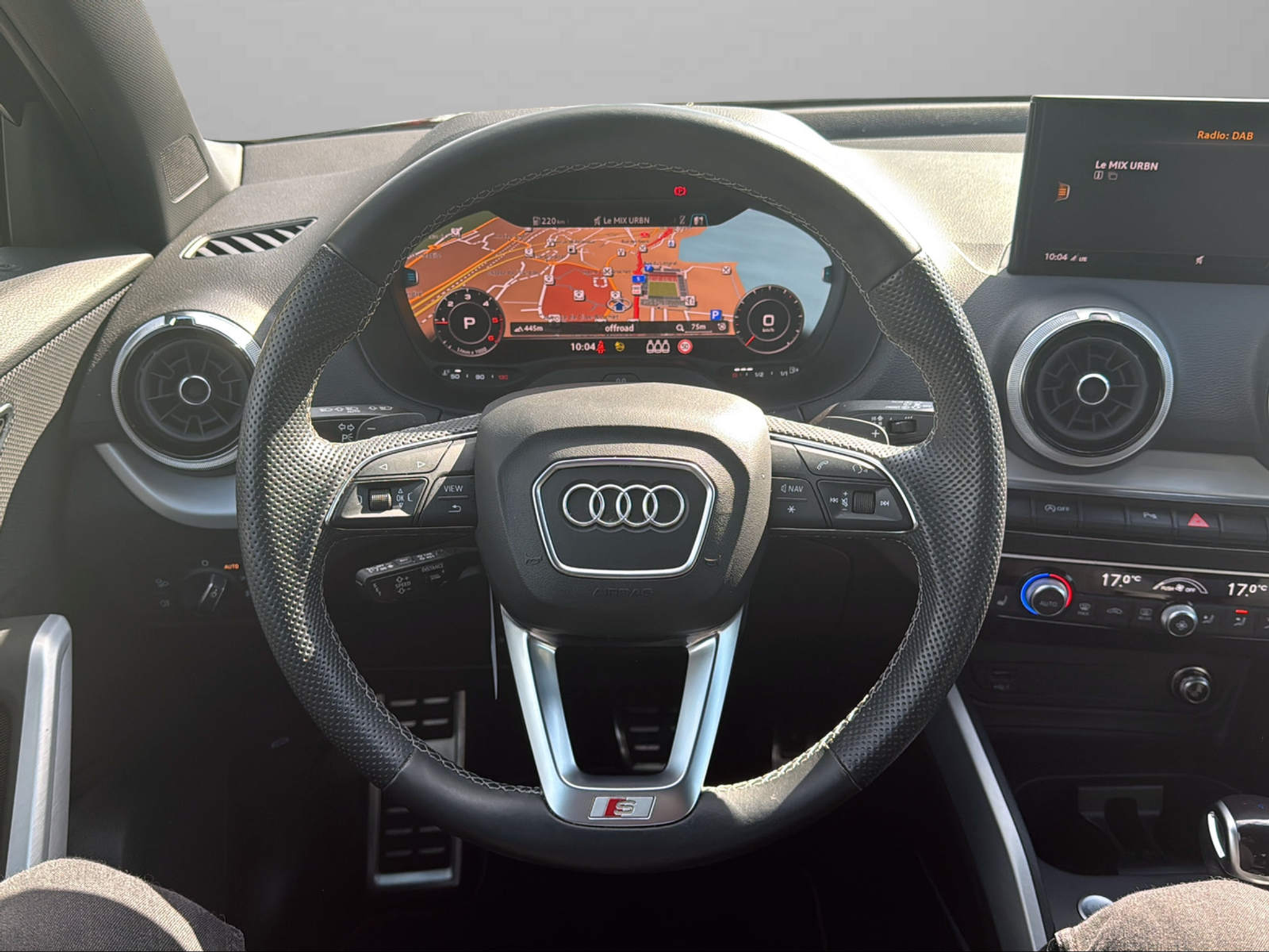 listing desktop thumbnail image 7