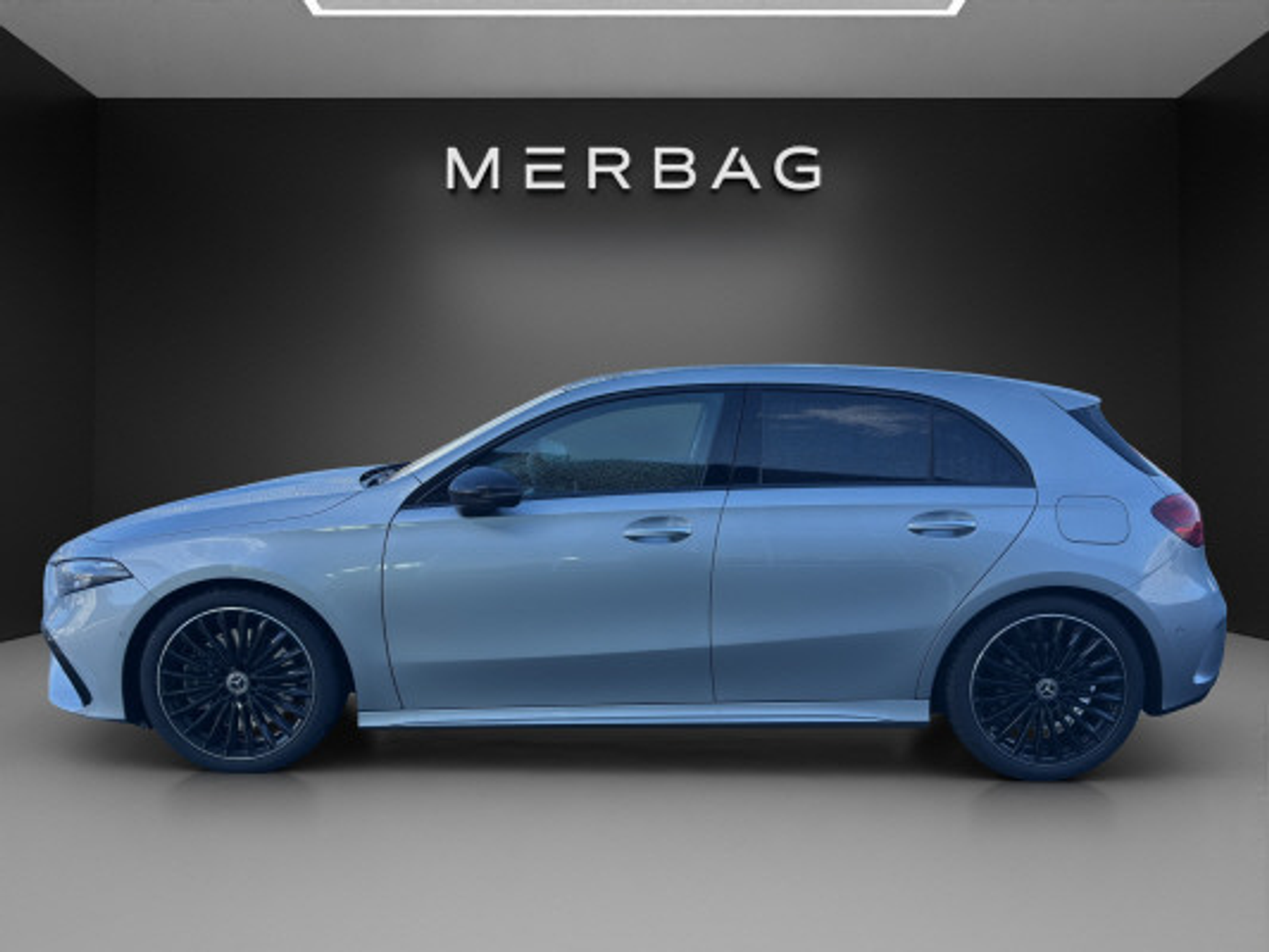 listing desktop thumbnail image 2