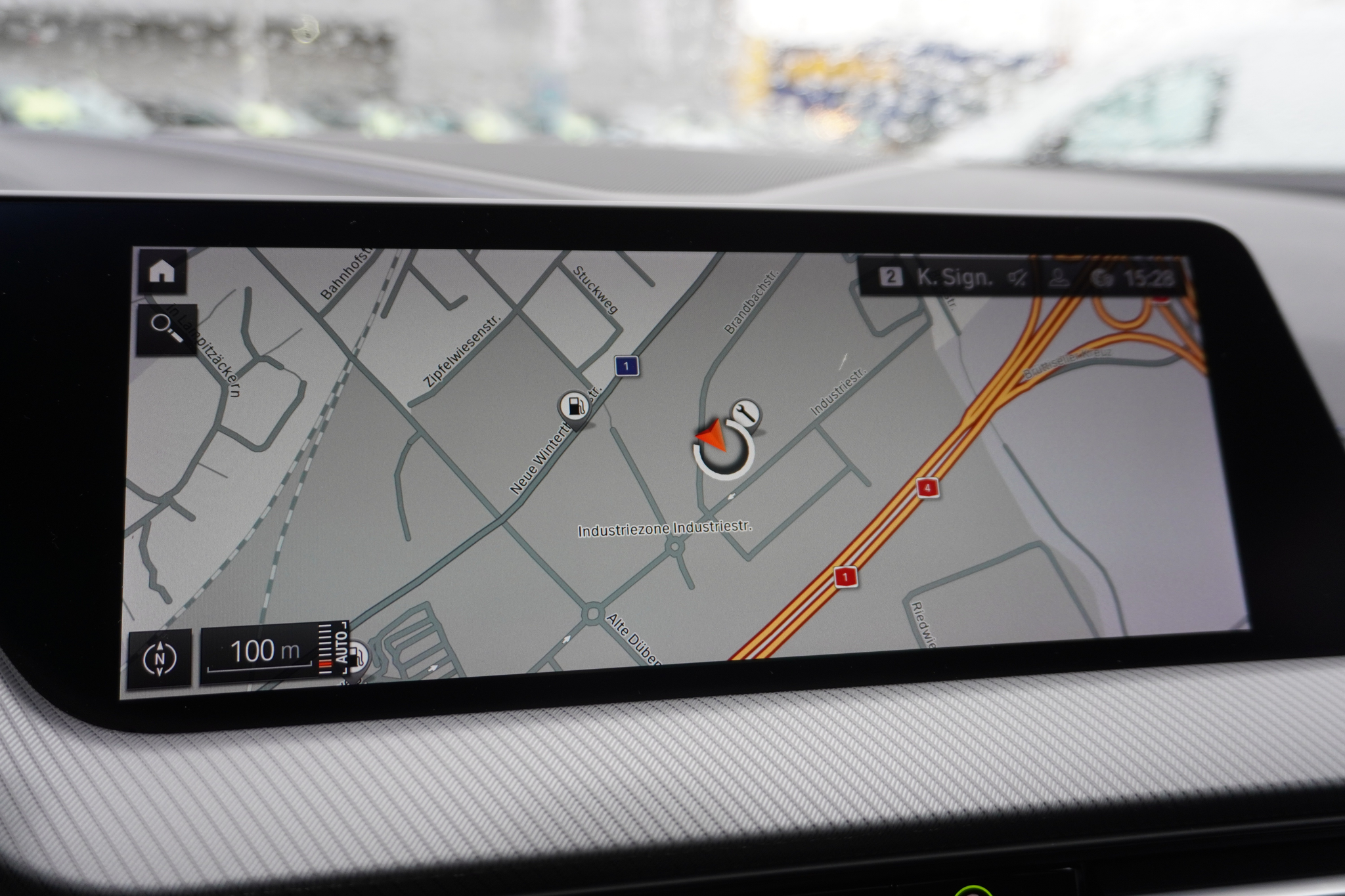 listing desktop thumbnail image 21