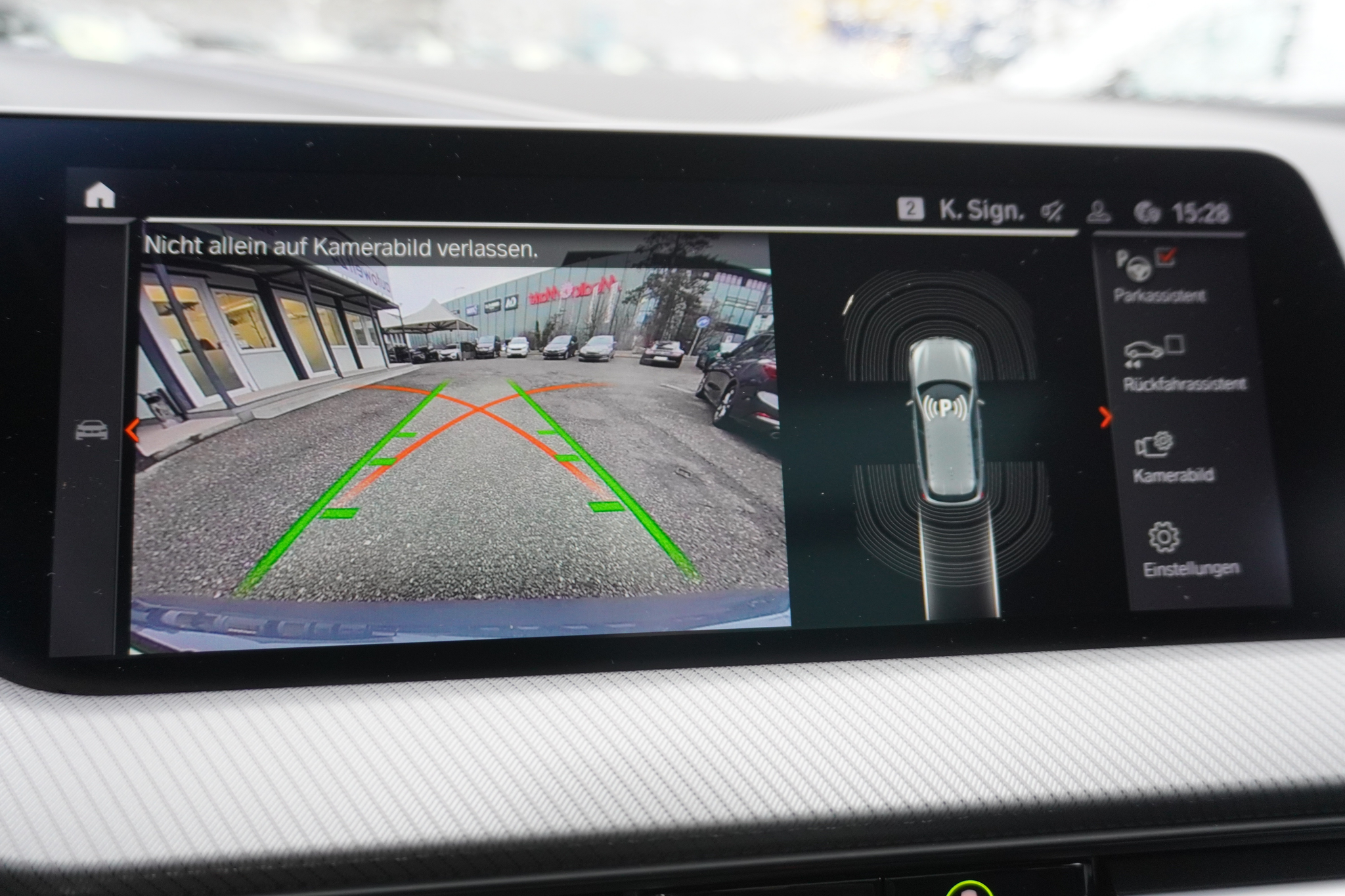 listing desktop thumbnail image 22