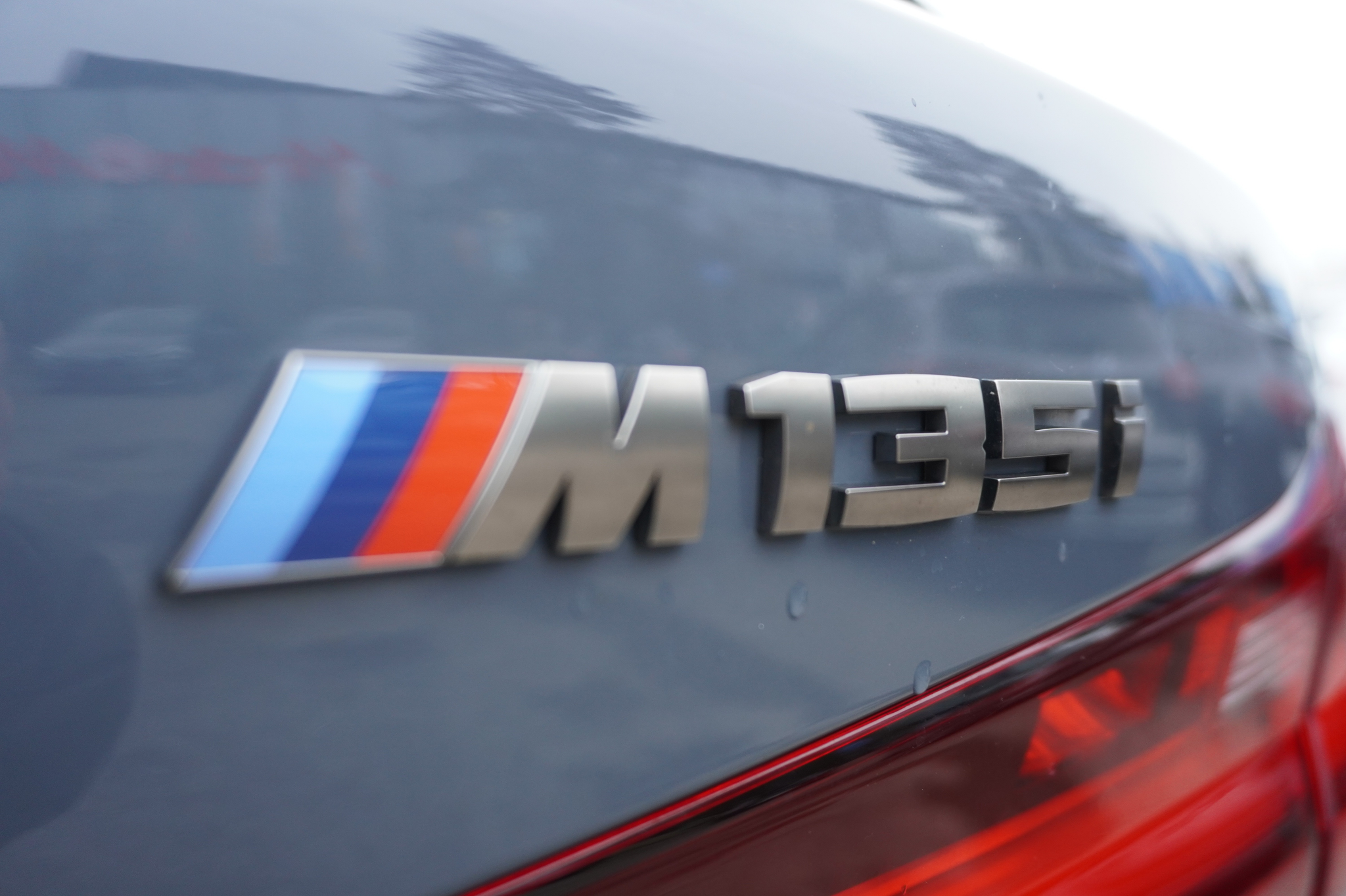 listing desktop thumbnail image 9