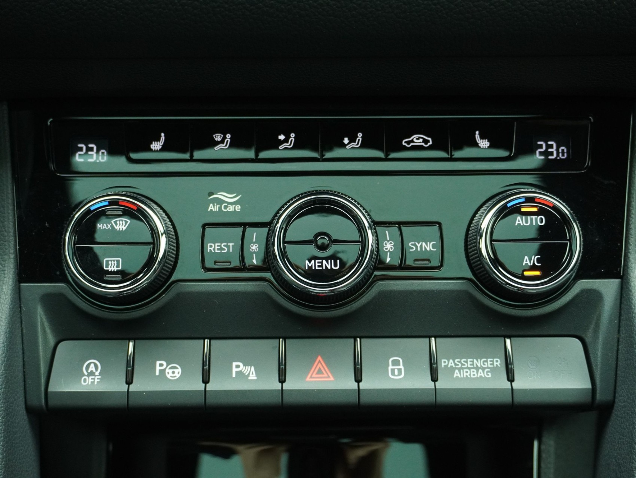 listing desktop thumbnail image 8