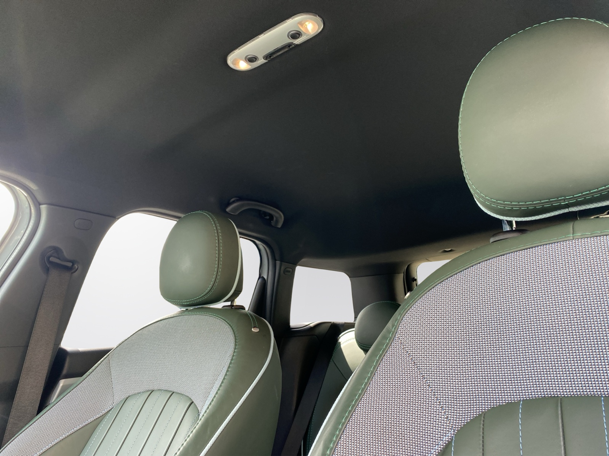 listing desktop thumbnail image 11