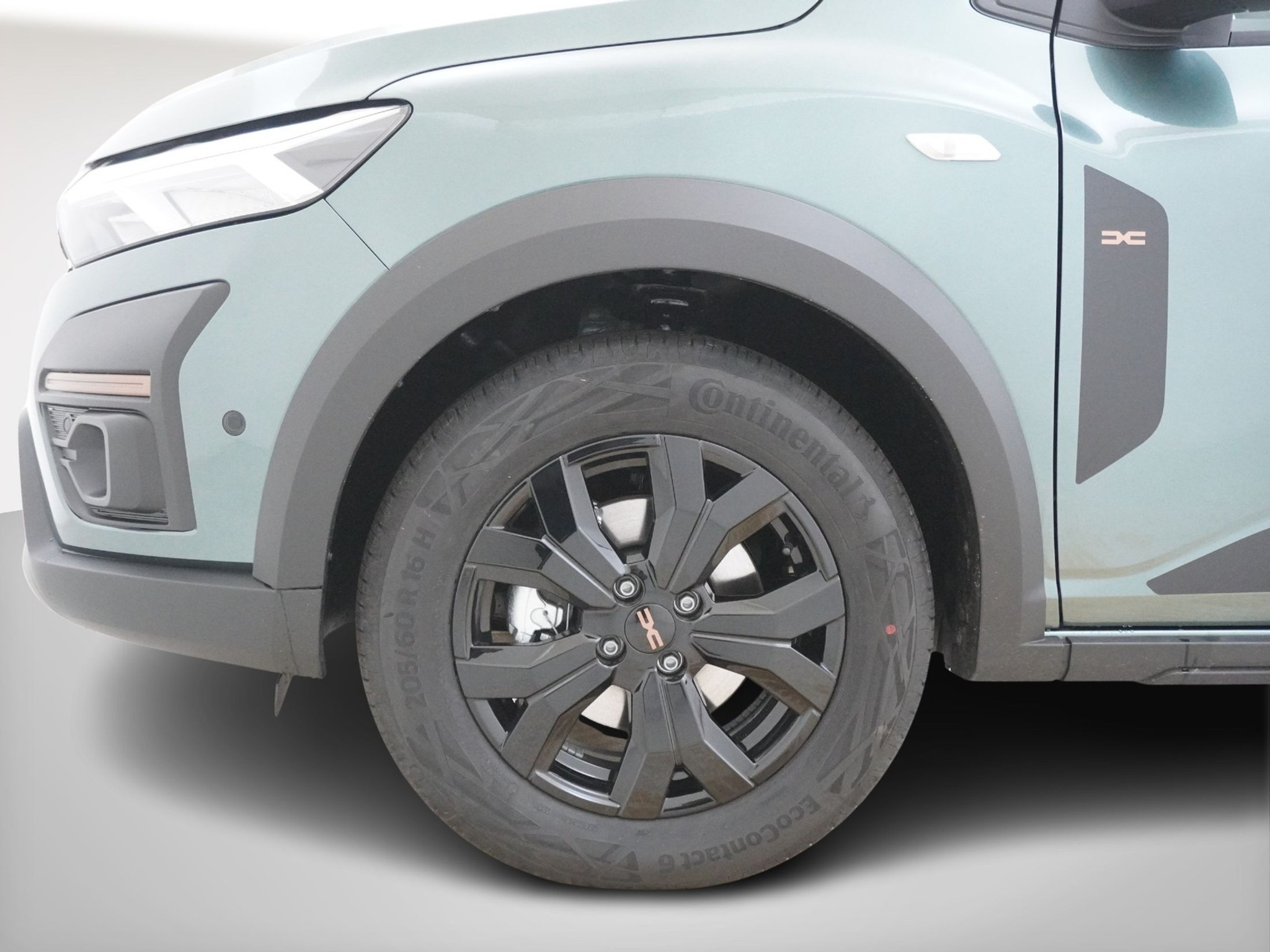 listing desktop thumbnail image 9