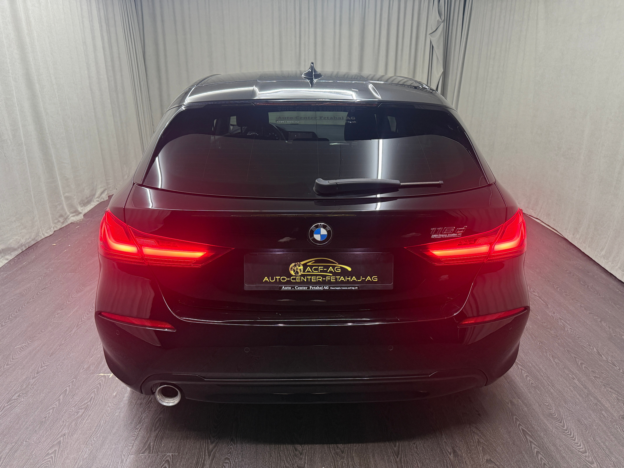 listing desktop thumbnail image 4