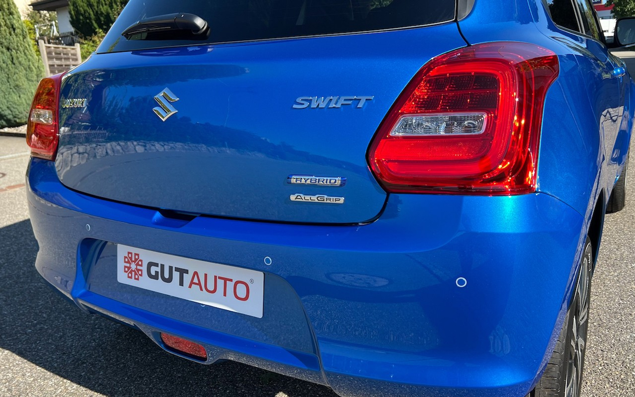 listing desktop thumbnail image 8