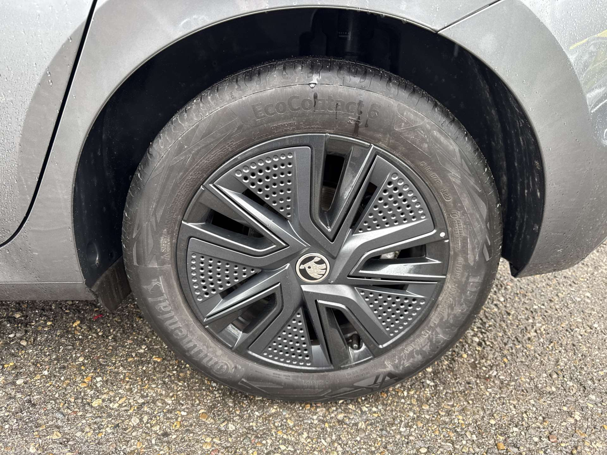 listing desktop thumbnail image 9