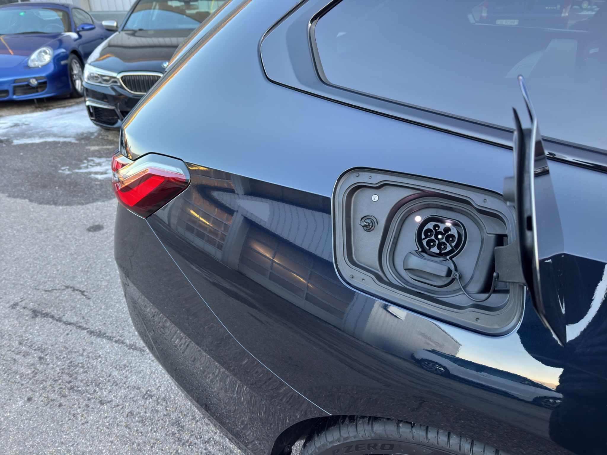 listing desktop thumbnail image 20